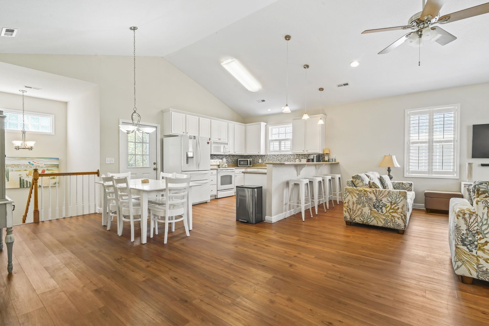 North Myrtle Beach, South Carolina, 29582, United States, 4 Bedrooms Bedrooms, ,3 BathroomsBathrooms,Residential,For Sale,2040482