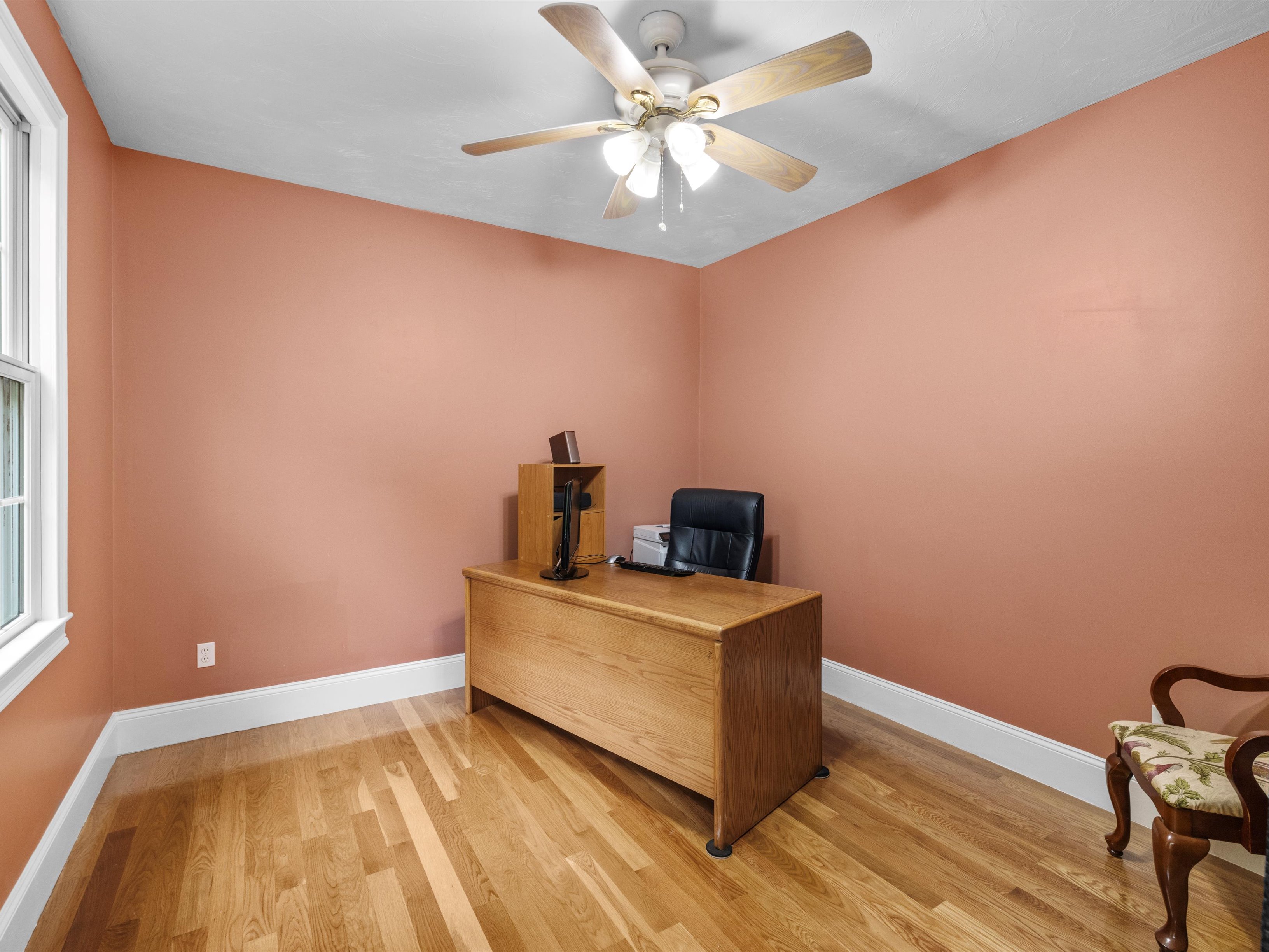  Thoughtfully designed home, perfect for multigenerational living - 物件實景