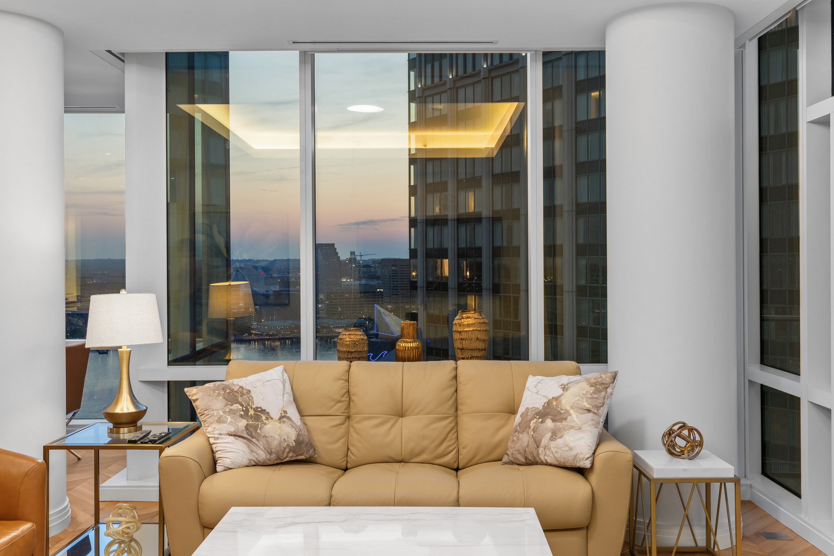  Four Seasons Private Residences - 物件實景