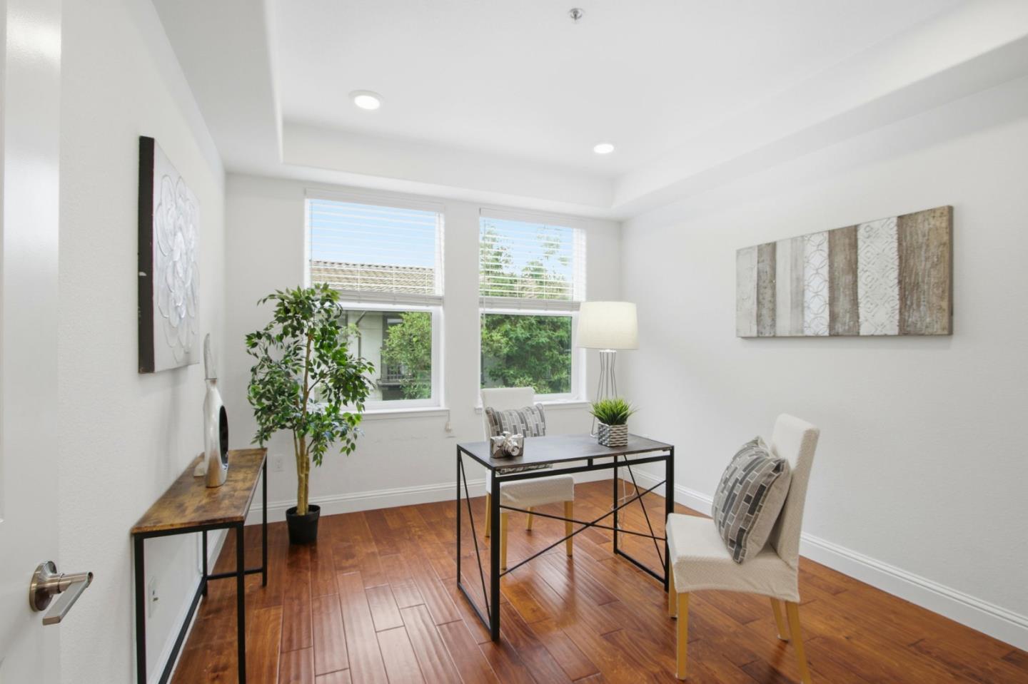 Santa Clara, California, 95051, United States, 2 Bedrooms Bedrooms, ,2 BathroomsBathrooms,Residential,For Sale,1989237