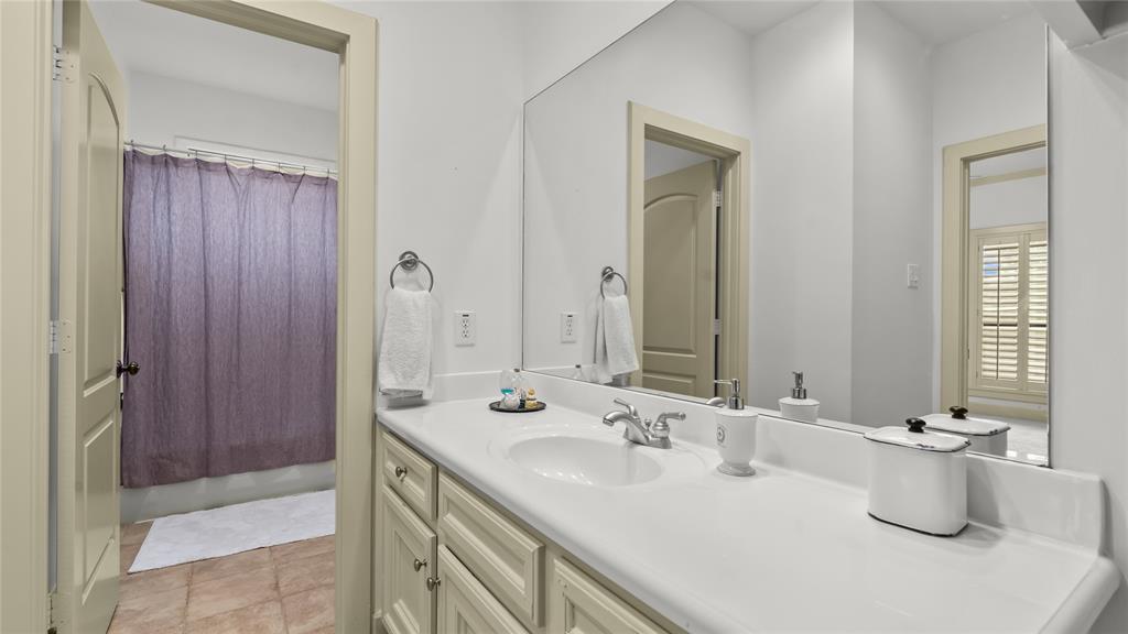 Bellaire, Texas, 77401, United States, 5 Bedrooms Bedrooms, ,7 BathroomsBathrooms,Residential,For Sale,1838801