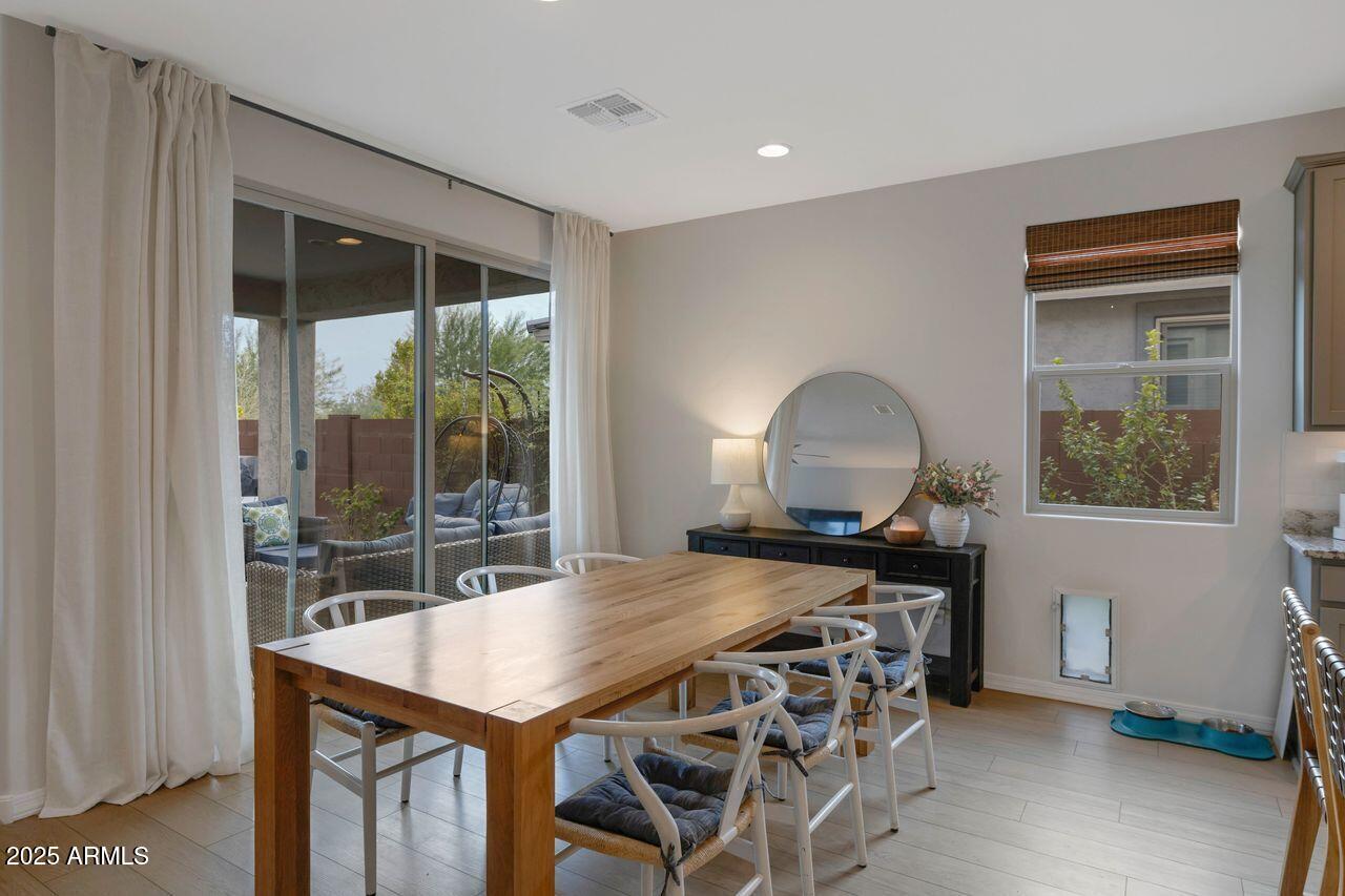 Phoenix, Arizona, 85085, United States, 4 Bedrooms Bedrooms, ,Residential,For Sale,1940682