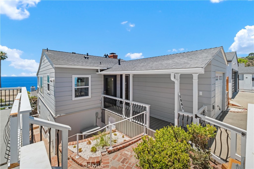 Laguna Beach, California, 92651, United States, 2 Bedrooms Bedrooms, ,3 BathroomsBathrooms,Residential,For Sale,1998159