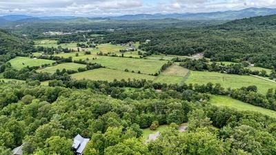Murphy, North Carolina, 28906, United States, 3 Bedrooms Bedrooms, ,3 BathroomsBathrooms,Residential,For Sale,1917249