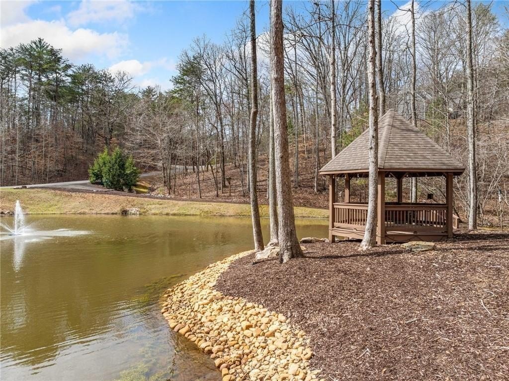 Jasper, Georgia, 30143, United States, 4 Bedrooms Bedrooms, ,5 BathroomsBathrooms,Residential,For Sale,1974927