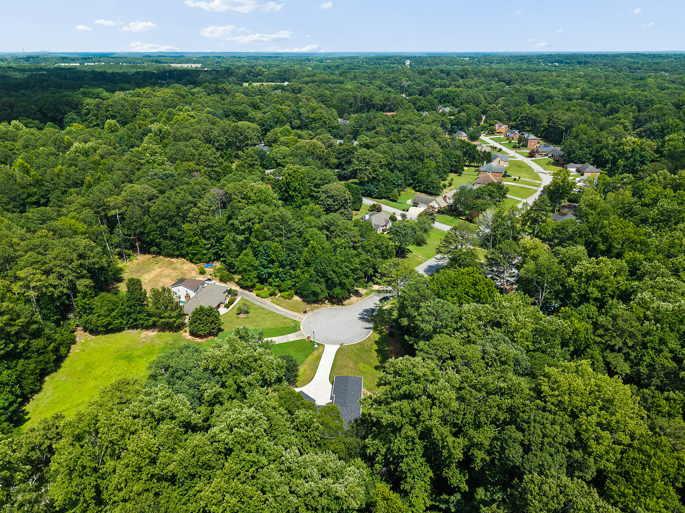  Beautifully Refreshed Ranch Nestled on an Expansive Cul-de-sac Lot - 物件實景
