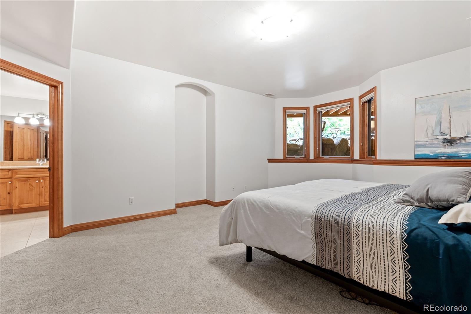 Littleton, Colorado, 80120, United States, 6 Bedrooms Bedrooms, ,7 BathroomsBathrooms,Residential,For Sale,1902050