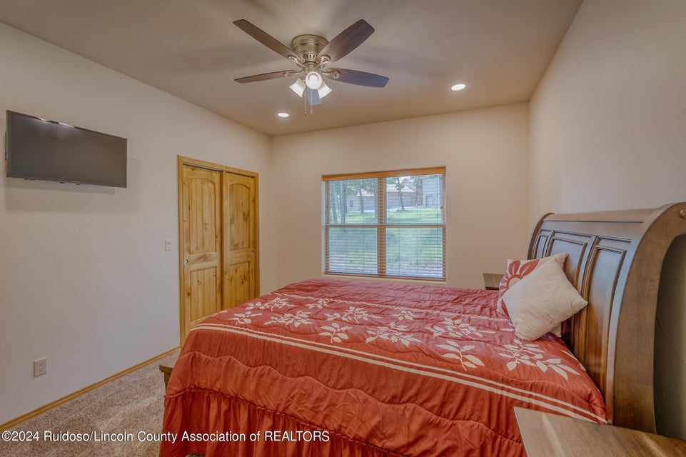 Ruidoso, New Mexico, 88345, United States, 4 Bedrooms Bedrooms, ,4 BathroomsBathrooms,Residential,For Sale,1921687