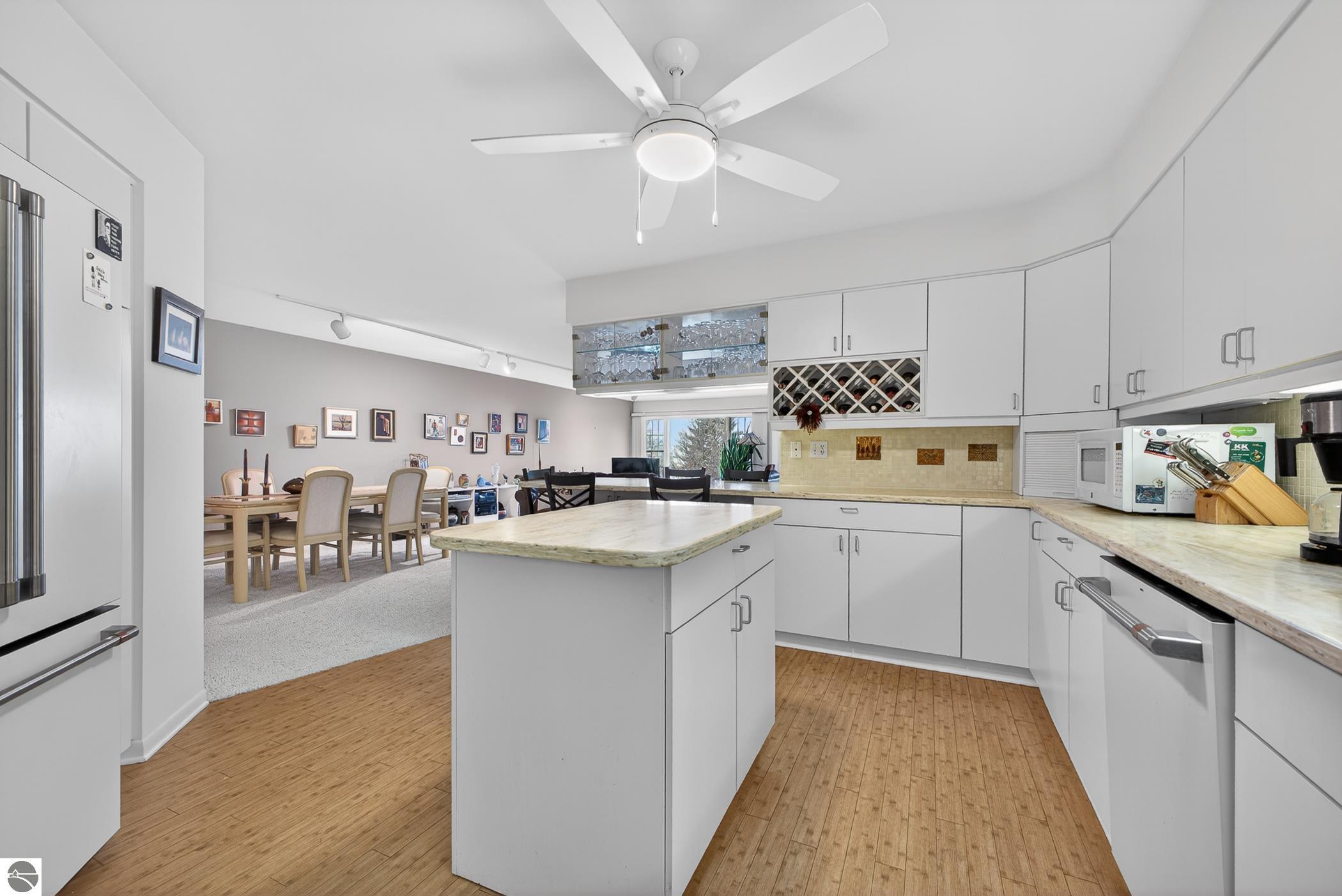 Elk Rapids, Michigan, 49629, United States, 2 Bedrooms Bedrooms, ,3 BathroomsBathrooms,Residential,For Sale,2037938