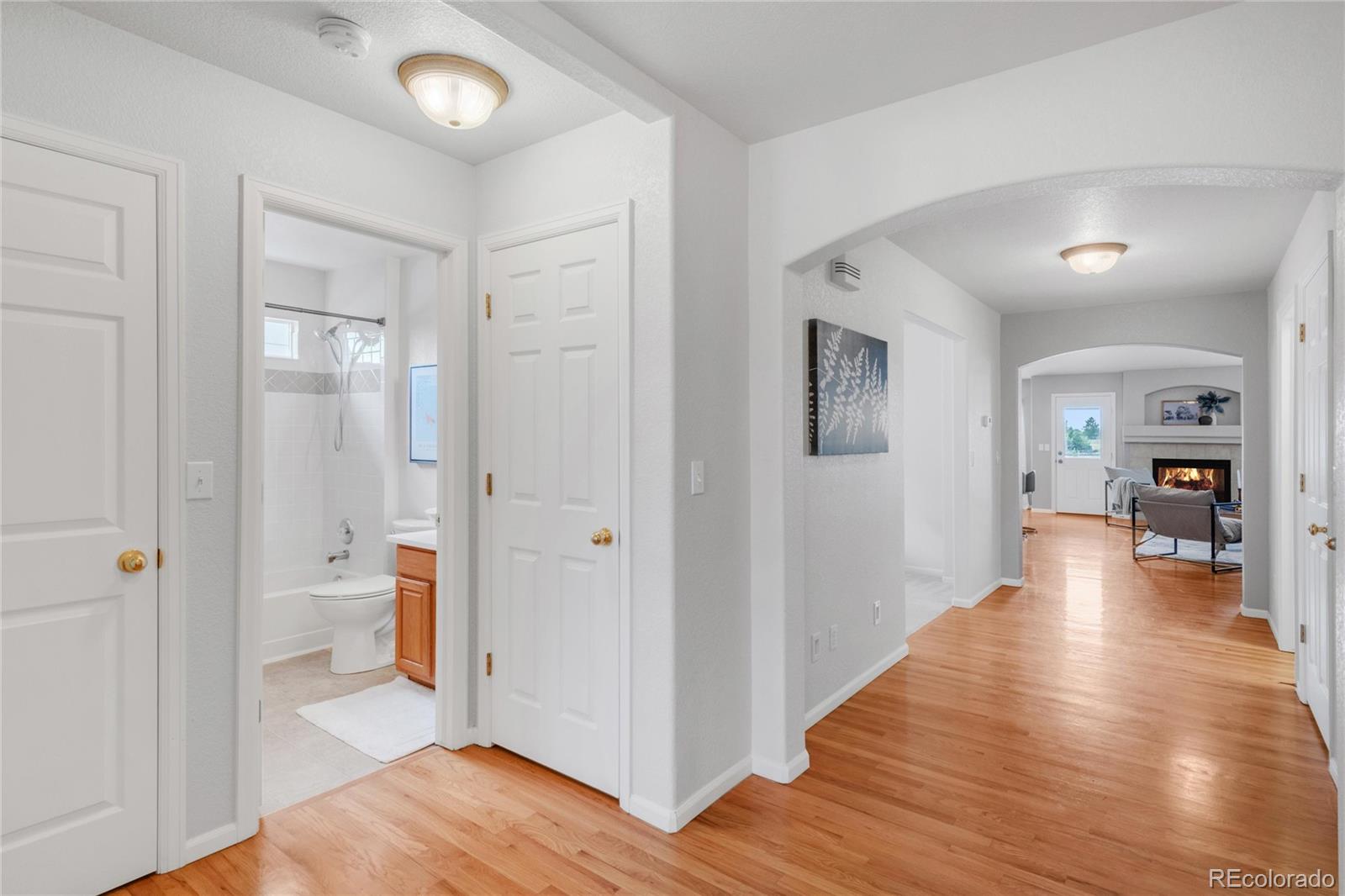 Aurora, Colorado, 80018, United States, 3 Bedrooms Bedrooms, ,3 BathroomsBathrooms,Residential,For Sale,1948994