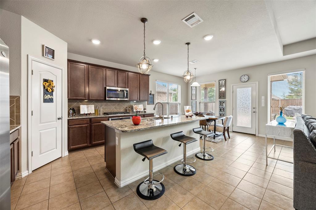 Northlake, Texas, 76226, United States, 5 Bedrooms Bedrooms, ,4 BathroomsBathrooms,Residential,For Sale,2049353