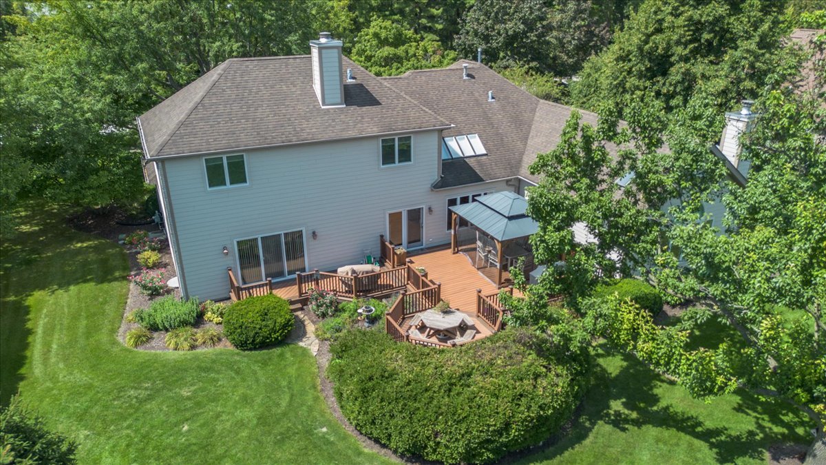 Shorewood, Illinois, 60404, United States, 4 Bedrooms Bedrooms, ,4 BathroomsBathrooms,Residential,For Sale,1971315