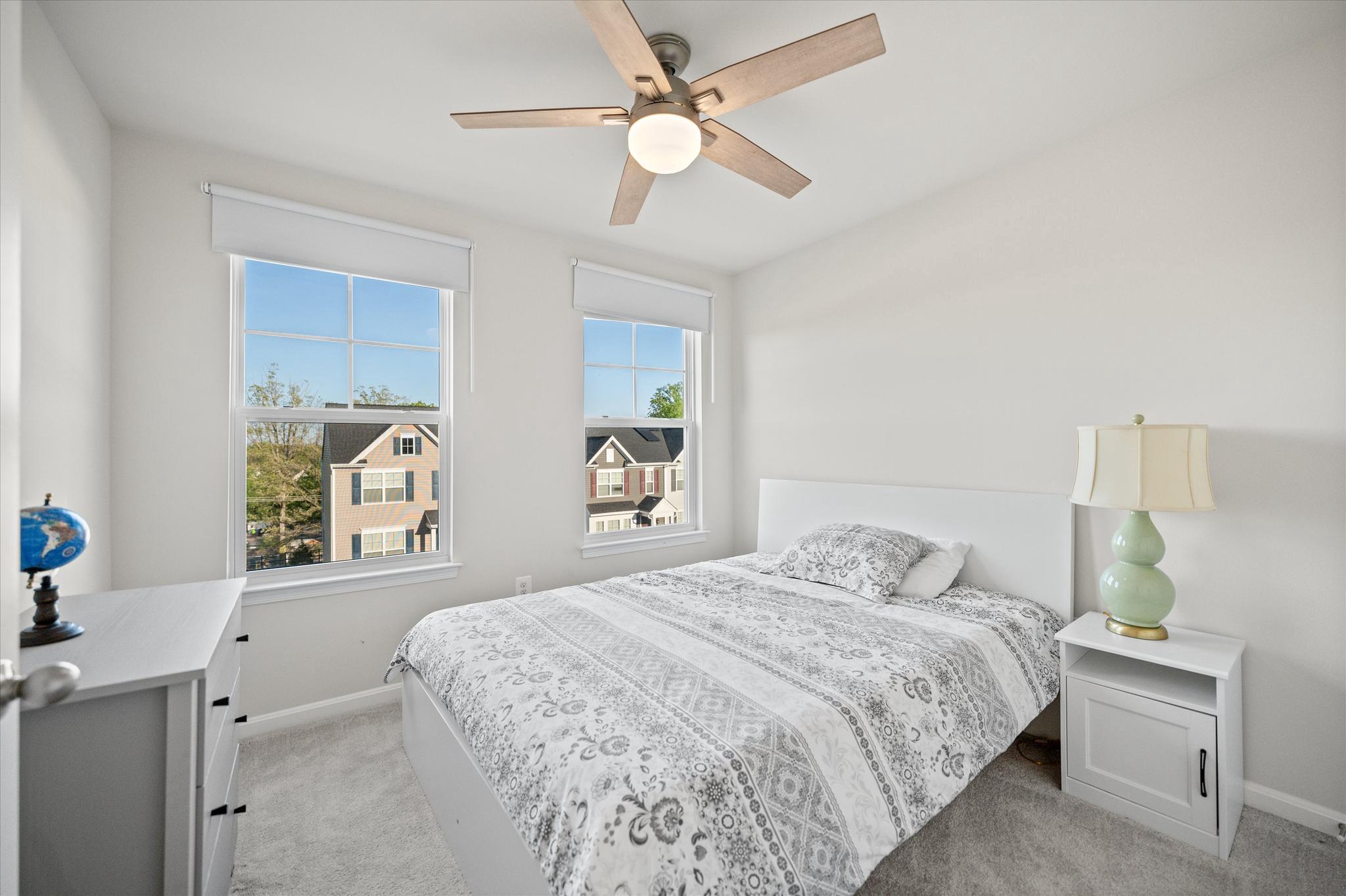  18218 Summit Pointe Drive, Triangle, VA, 22172 - 物件實景