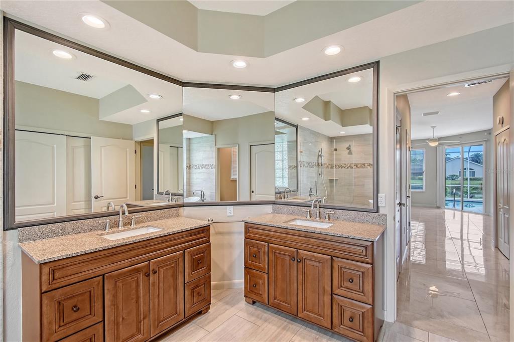 Sarasota, Florida, 34238, United States, 3 Bedrooms Bedrooms, ,2 BathroomsBathrooms,Residential,For Sale,1866711