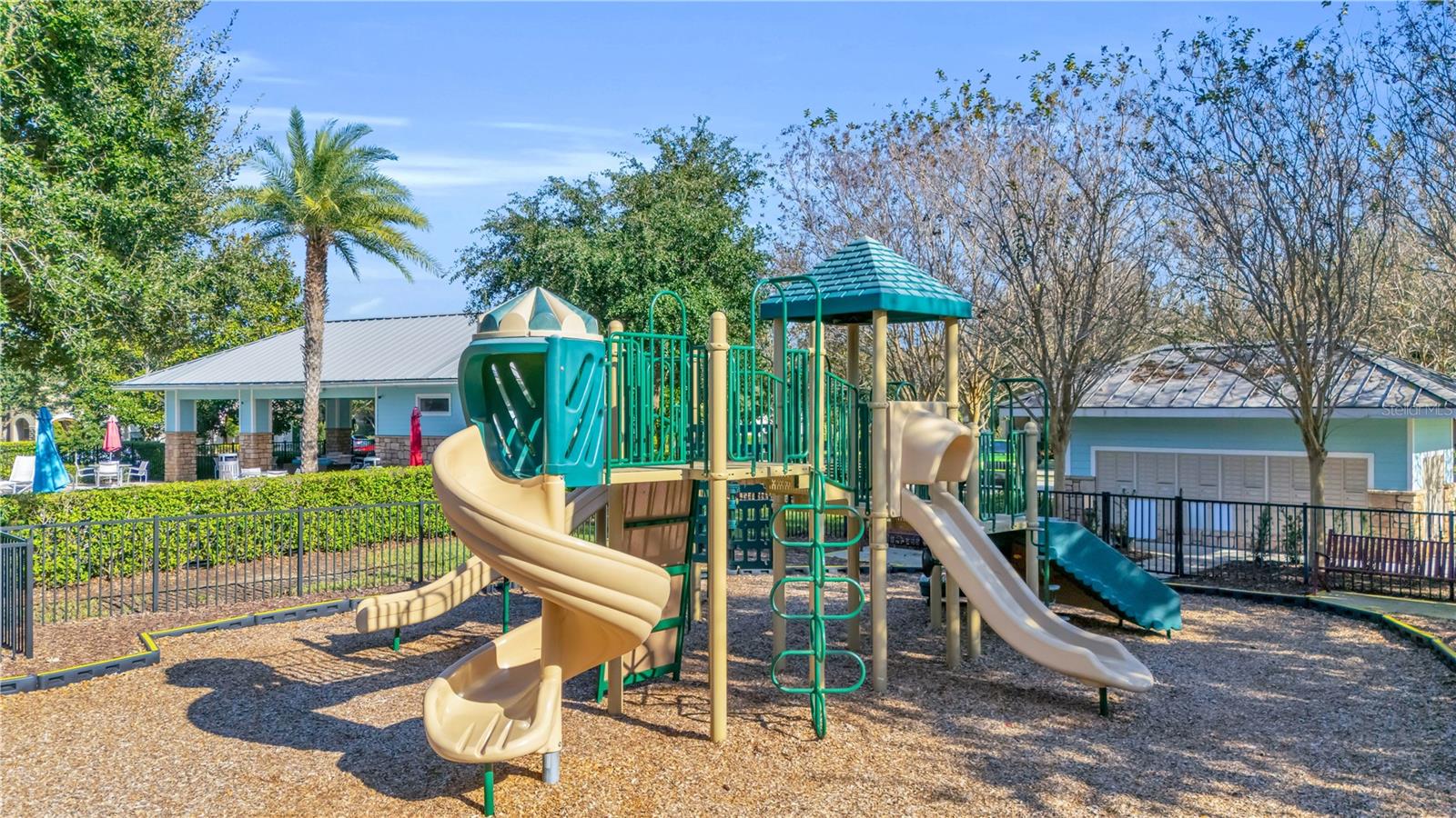 WINTER GARDEN, Florida, 34787, United States, 4 Bedrooms Bedrooms, ,3 BathroomsBathrooms,Residential,For Sale,1993845