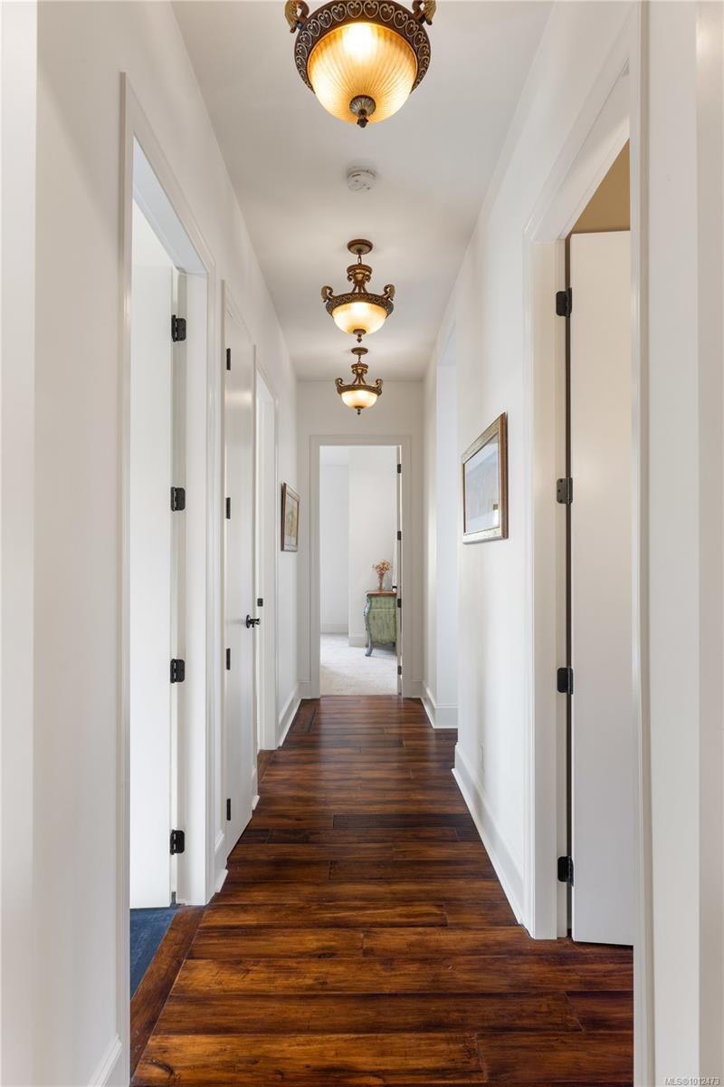 NORTH SAANICH, British Columbia, V8L 5M1, CA, 3 Bedrooms Bedrooms, ,Residential,For Sale,1948339