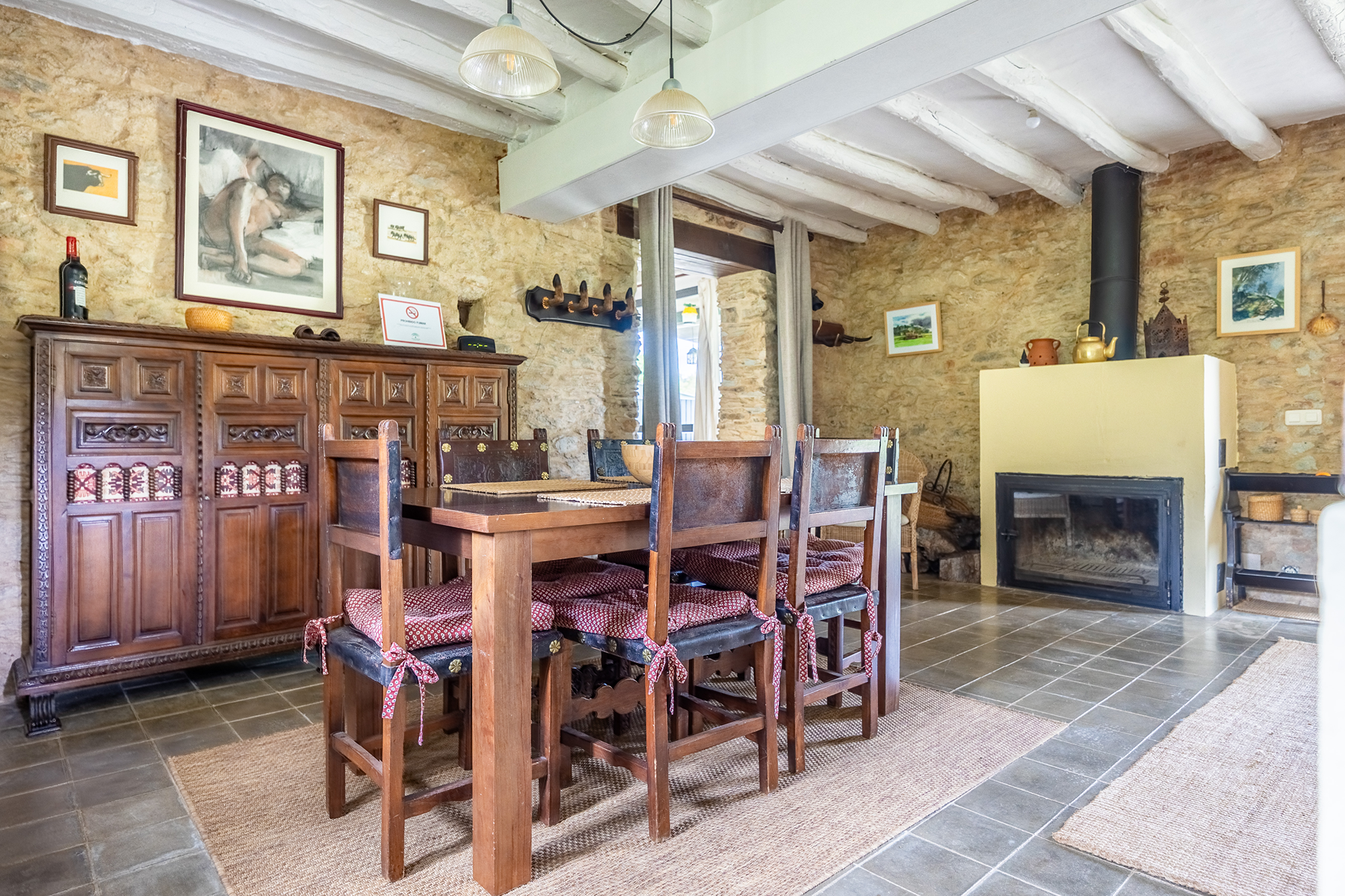  Cattle, equestrian, agricultural, and ecological farm in Aracena