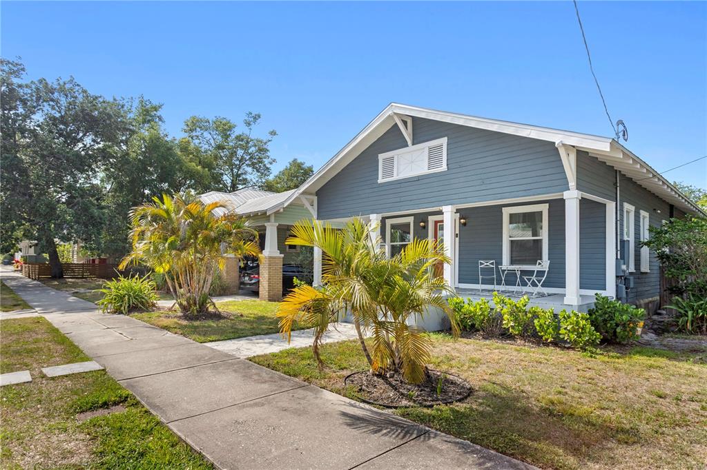 Tampa, Florida, 33602, United States, 3 Bedrooms Bedrooms, ,2 BathroomsBathrooms,Residential,For Sale,1785595