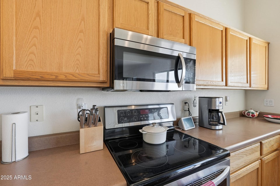 Phoenix, Arizona, 85045, United States, 4 Bedrooms Bedrooms, ,3 BathroomsBathrooms,Residential,For Sale,2005317