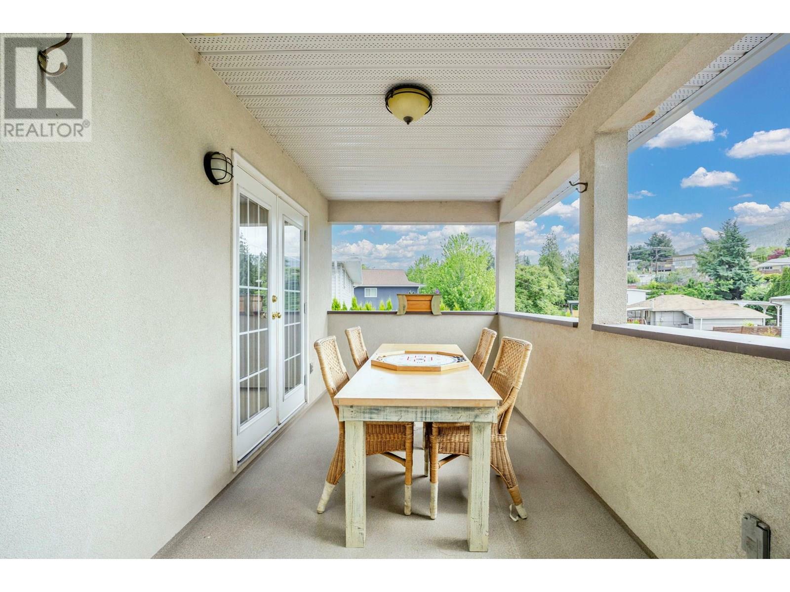 PENTICTON, British Columbia, V2A 1A7, CA, 6 Bedrooms Bedrooms, ,4 BathroomsBathrooms,Residential,For Sale,1859946