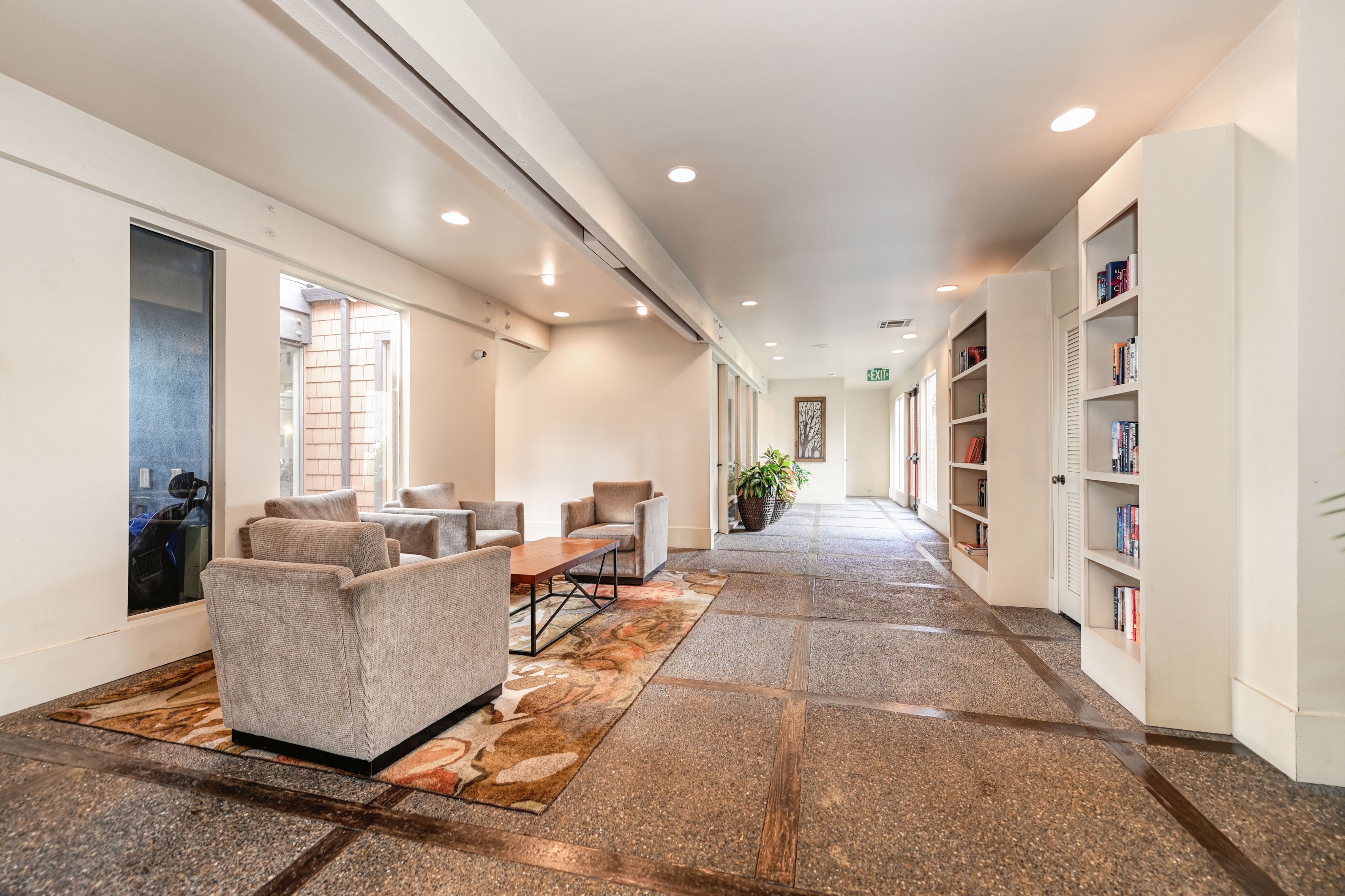  891 Woodside Lane East #2, Sacramento, CA 95825 - 物件實景