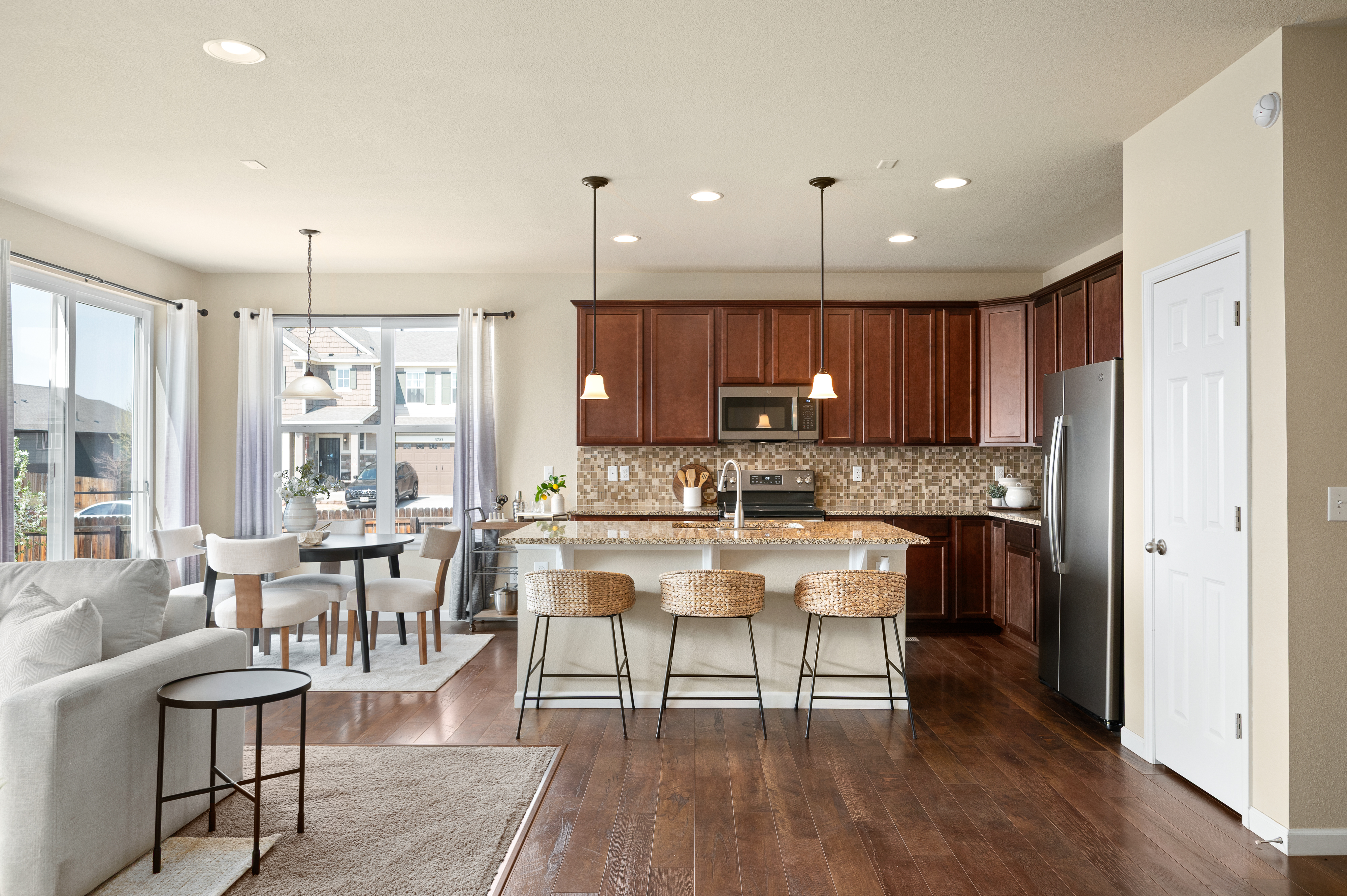  Bright and Inviting Ranch-Style Home in the Heart of Brighton - 物件實景