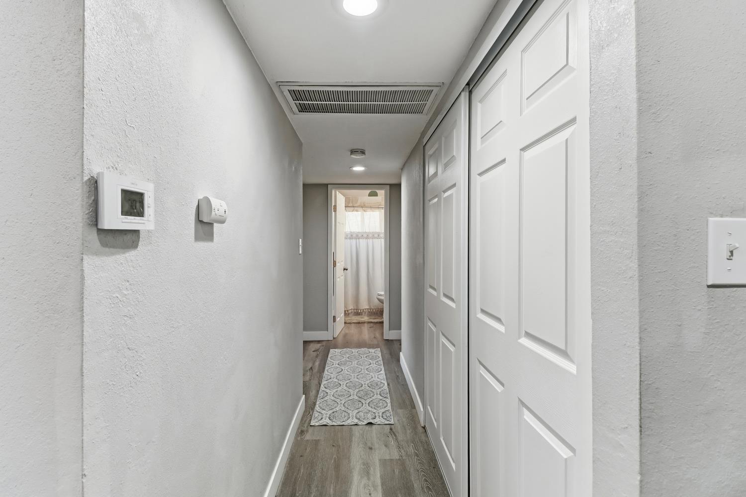 Sacramento, California, 95826, United States, 3 Bedrooms Bedrooms, ,2 BathroomsBathrooms,Residential,For Sale,1991468