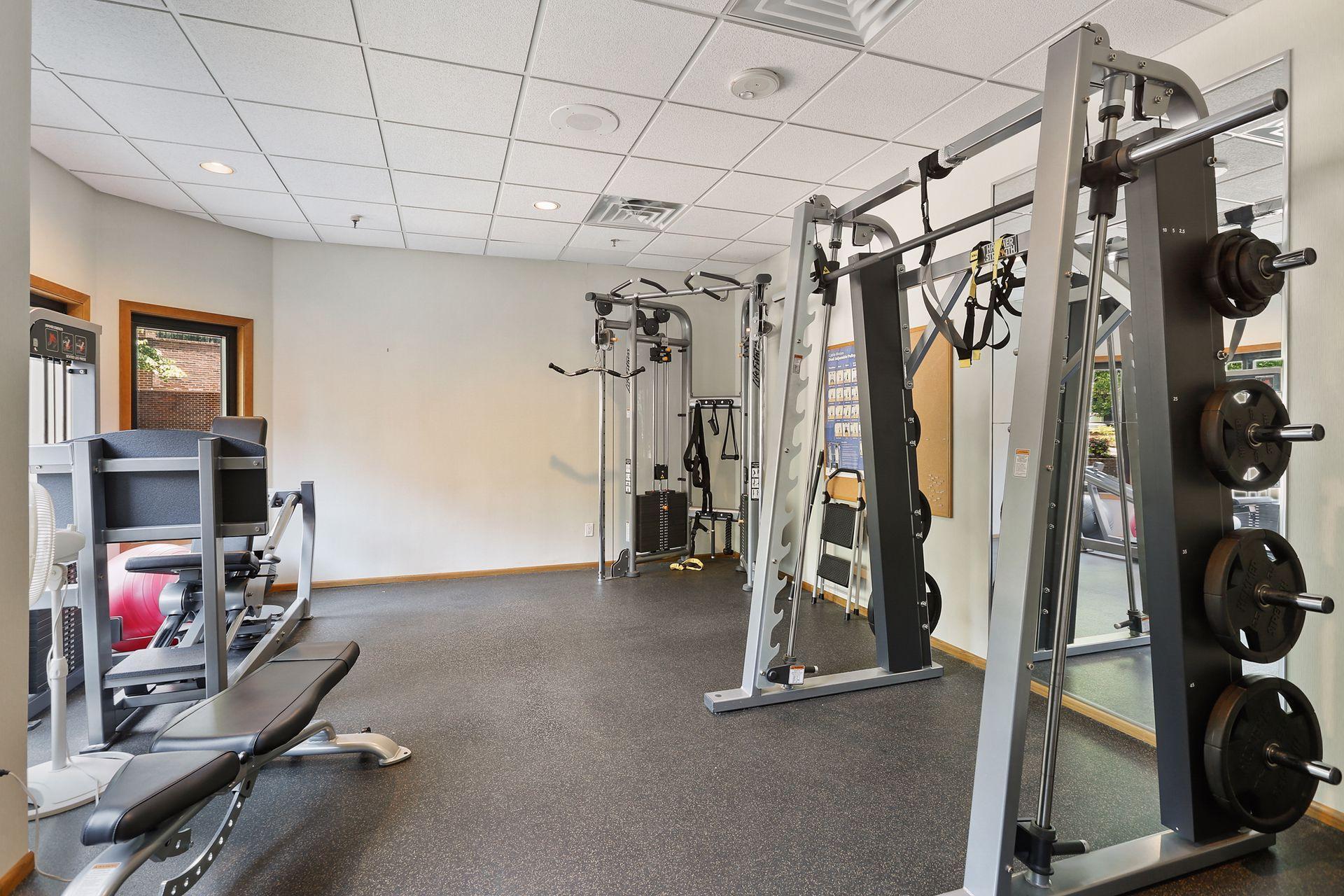 Minneapolis, Minnesota, 55403, United States, 2 Bedrooms Bedrooms, ,1 BathroomBathrooms,Residential,For Sale,1794027