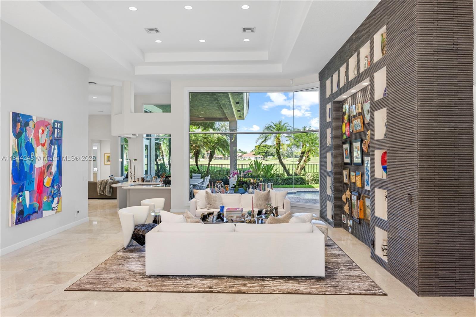 Weston, Florida, 33327, United States, 5 Bedrooms Bedrooms, ,4 BathroomsBathrooms,Residential,For Sale,1901974