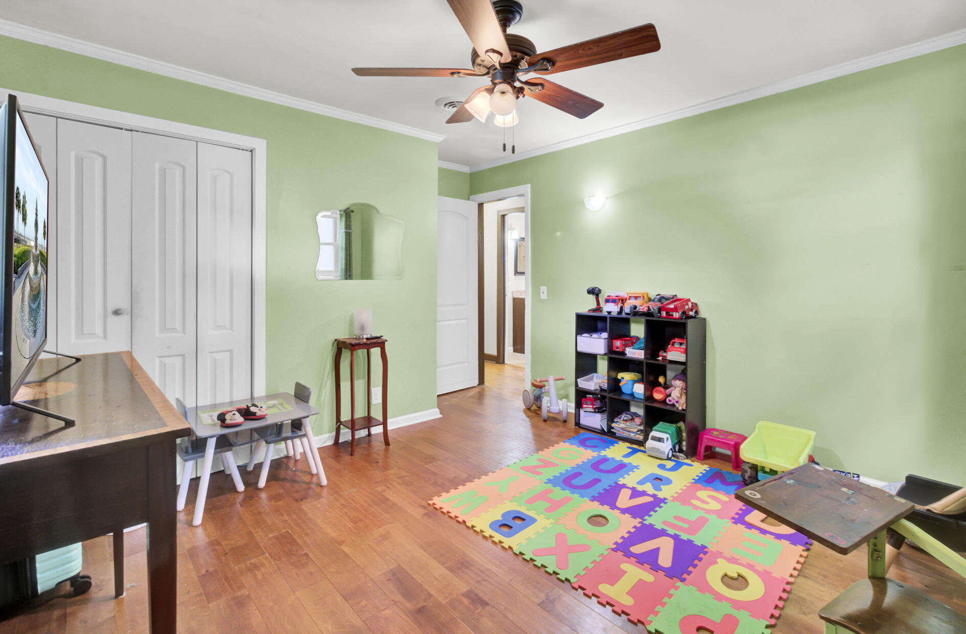 Charleston, South Carolina, 29407, United States, 4 Bedrooms Bedrooms, ,2 BathroomsBathrooms,Residential,For Sale,1950272