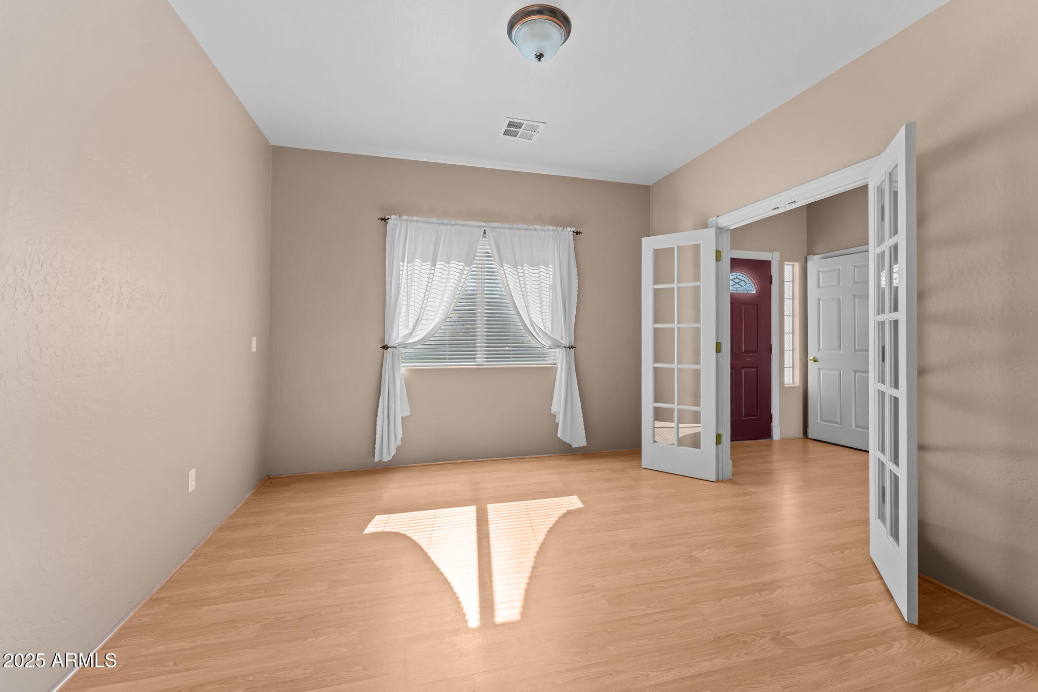 Morristown, Arizona, 85342, United States, 5 Bedrooms Bedrooms, ,4 BathroomsBathrooms,Residential,For Sale,1887145