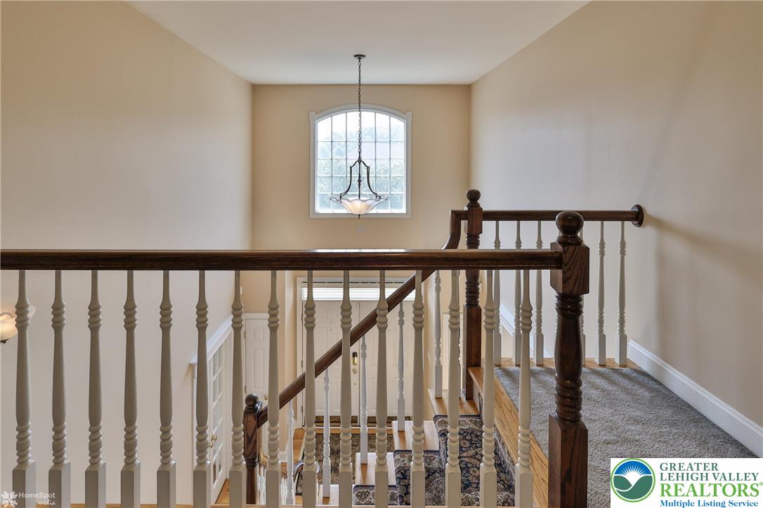 Palmer Twp, Pennsylvania, 18045, United States, 4 Bedrooms Bedrooms, ,4 BathroomsBathrooms,Residential,For Sale,1898728