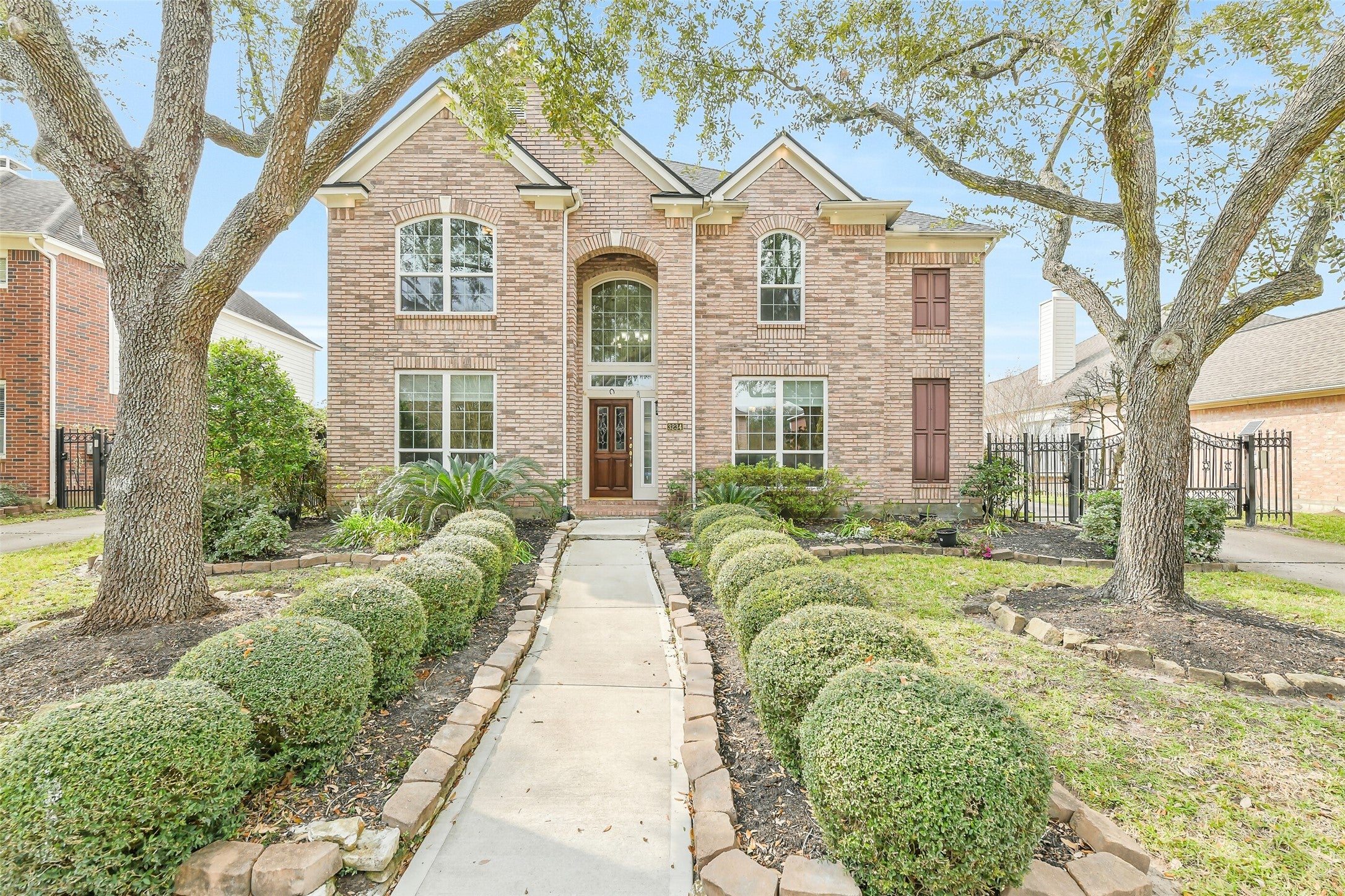 Shadowleaf Dr, Houston, TX 77082