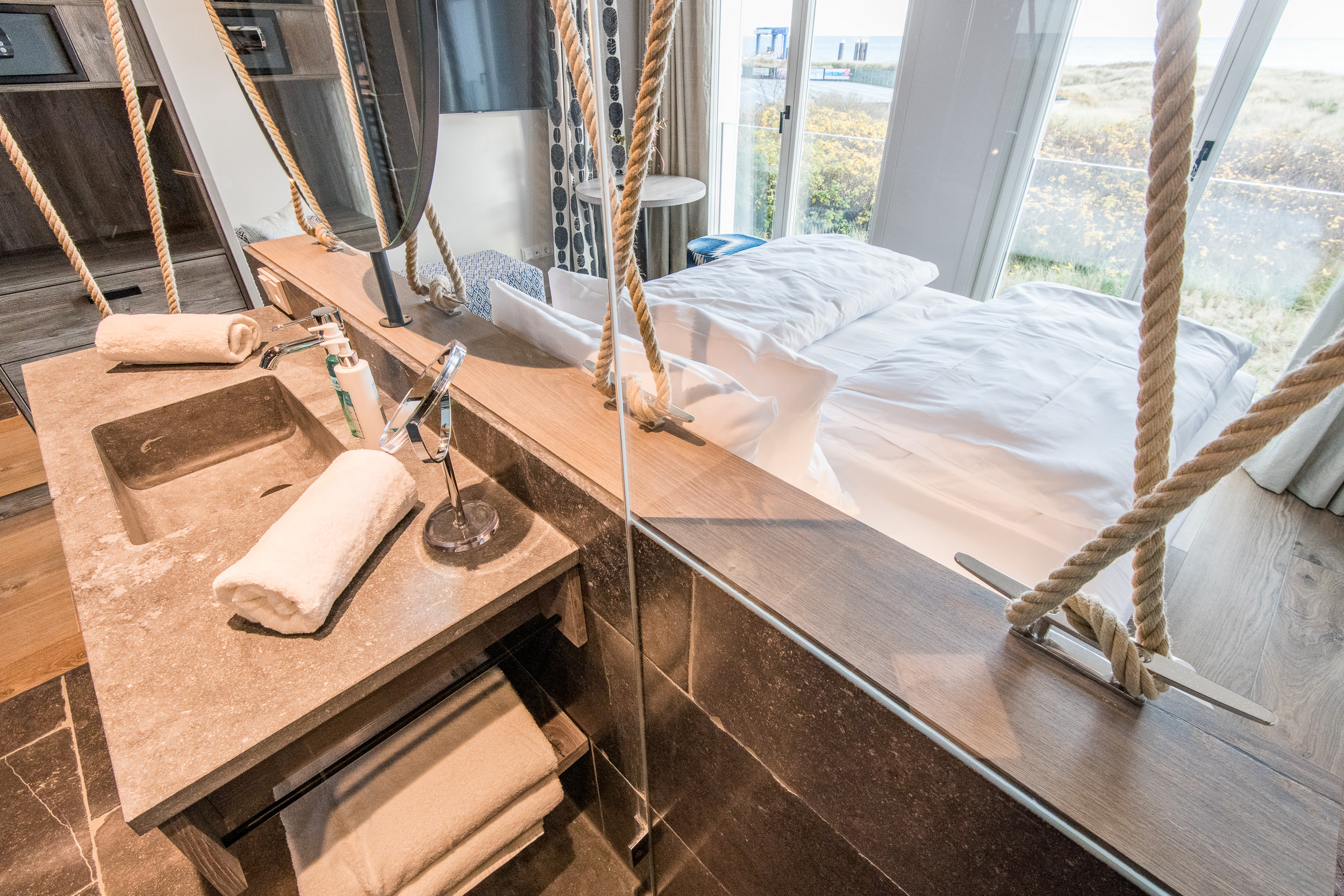  Es gibt Häuser am Wasser. Und es gibt dieses. Ferienhaus Oyster Bay - 物件實景