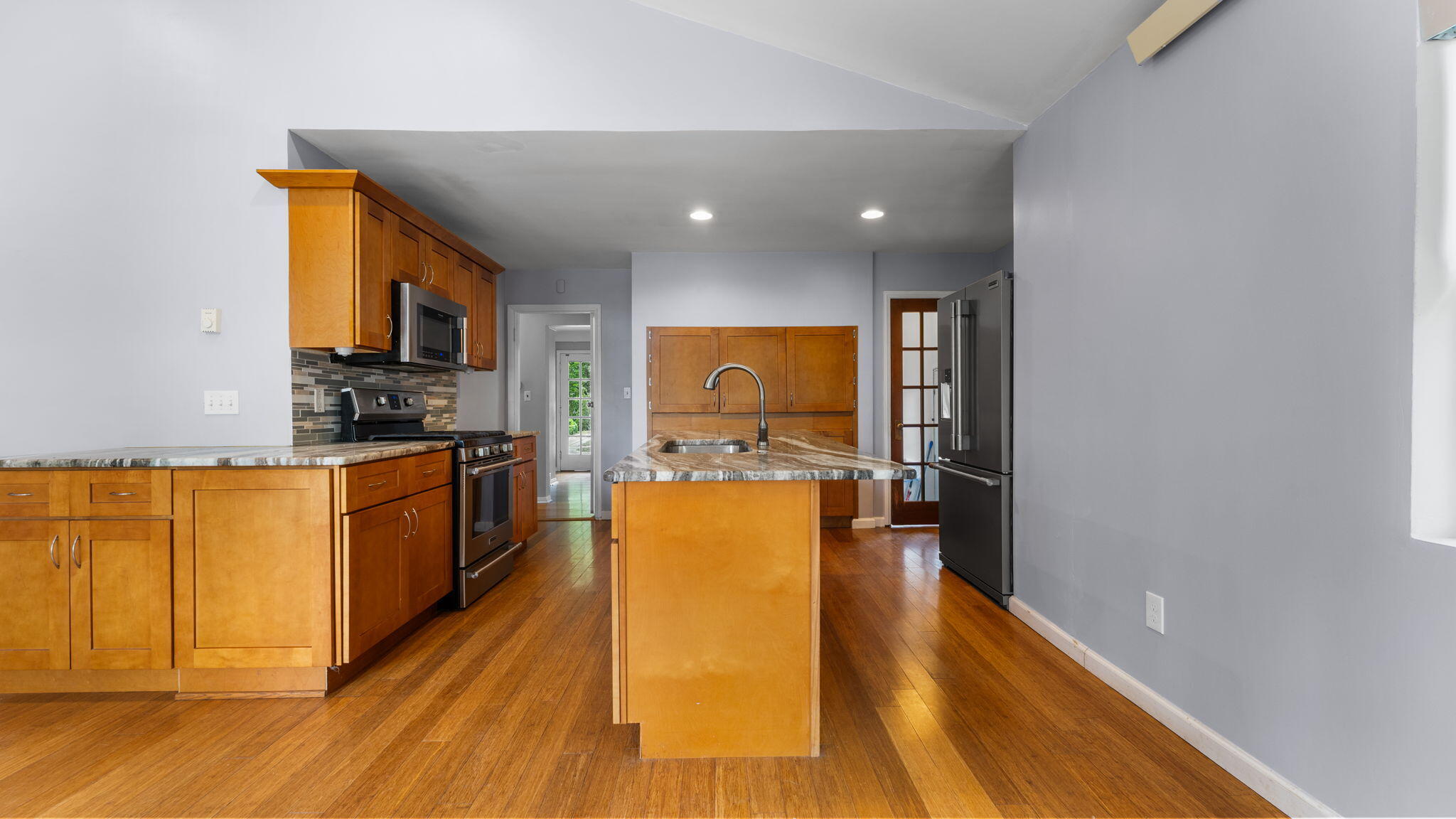 Ann Arbor, Michigan, 48103, United States, 3 Bedrooms Bedrooms, ,2 BathroomsBathrooms,Residential,For Sale,1937160