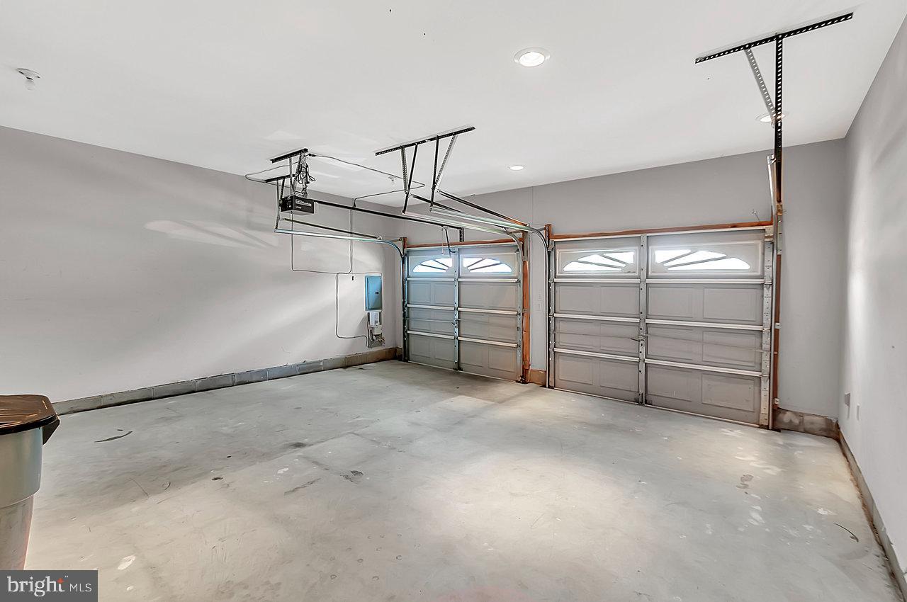 West Windsor, New Jersey, 08550, United States, 2 Bedrooms Bedrooms, ,2 BathroomsBathrooms,Residential,For Sale,1906762