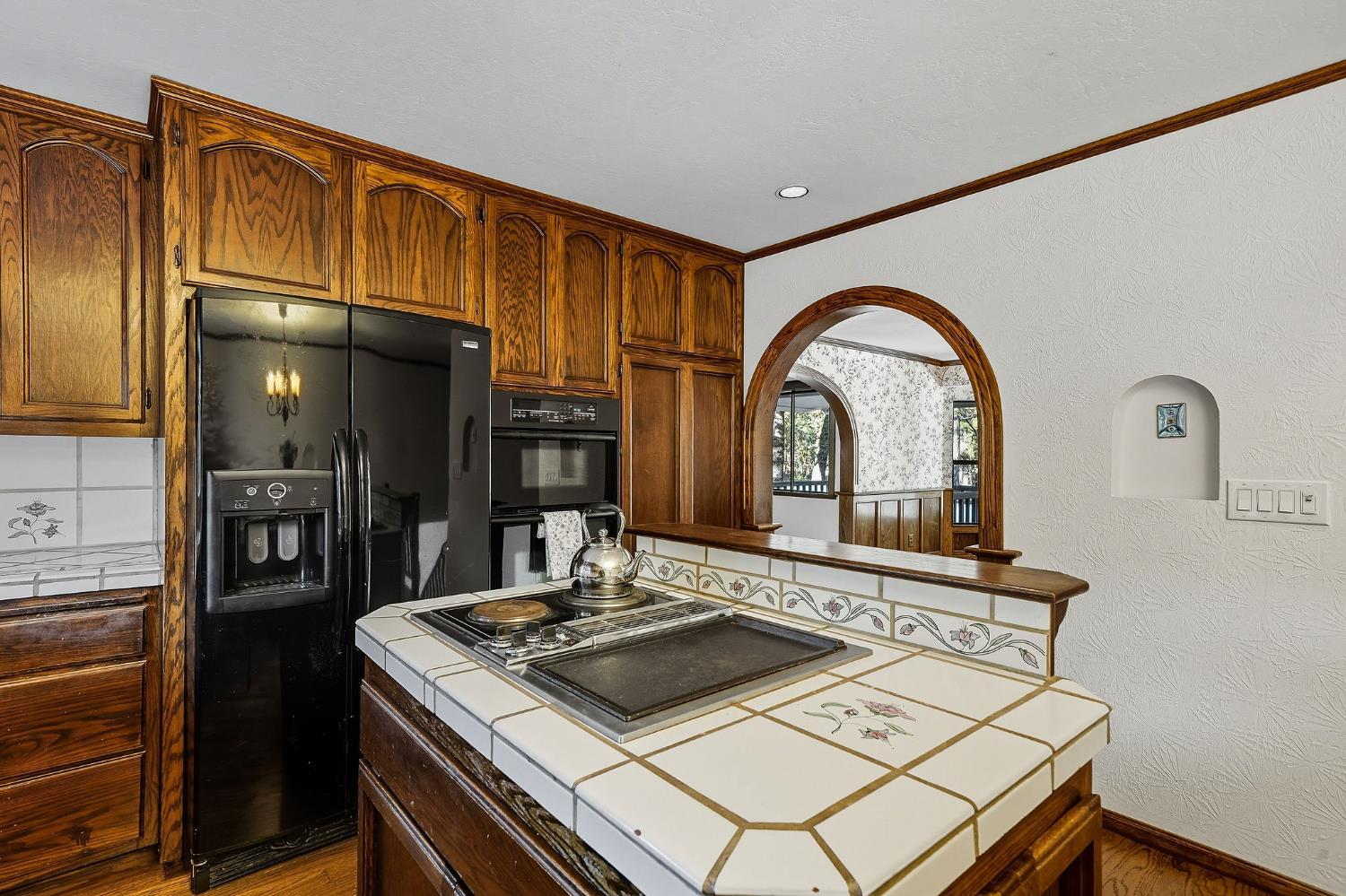 Pine Grove, California, 95665, United States, 3 Bedrooms Bedrooms, ,4 BathroomsBathrooms,Residential,For Sale,1975649