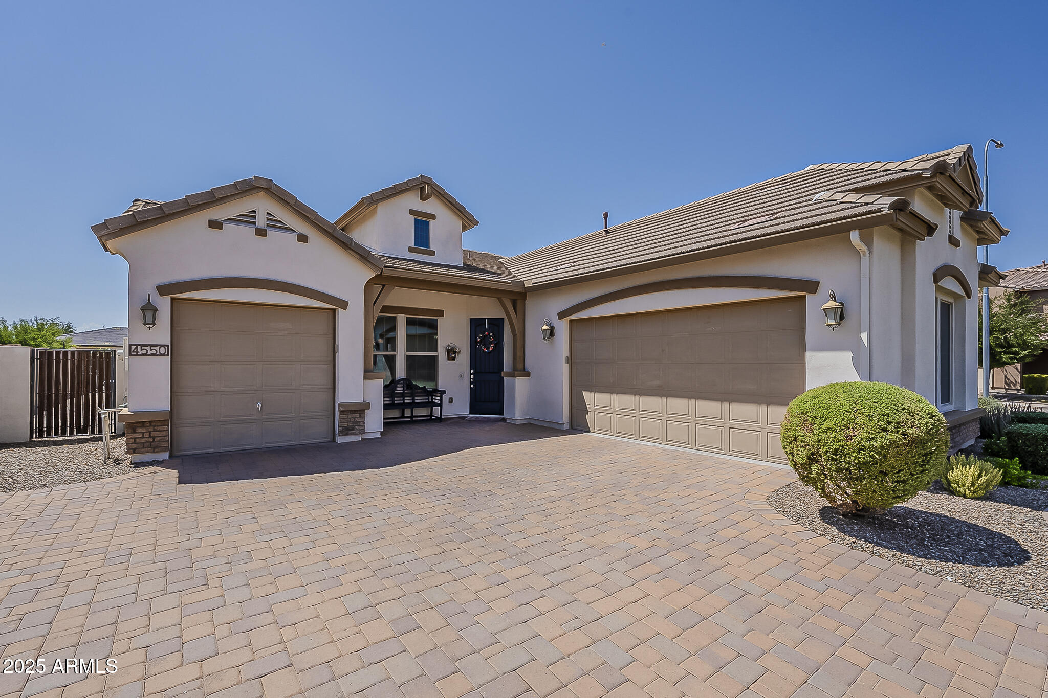 Chandler, Arizona, 85249, United States, 3 Bedrooms Bedrooms, ,Residential,For Sale,1939871