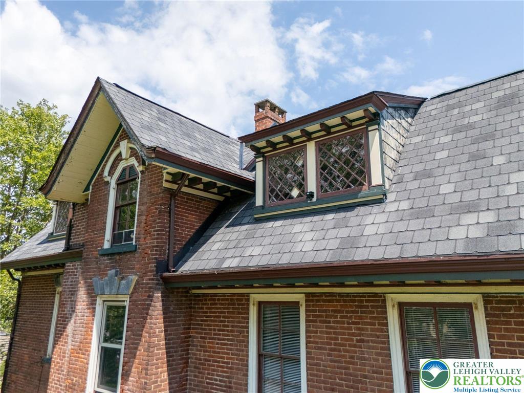 Jim Thorpe Boro, Pennsylvania, 18229, United States, 7 Bedrooms Bedrooms, ,3 BathroomsBathrooms,Residential,For Sale,1903669
