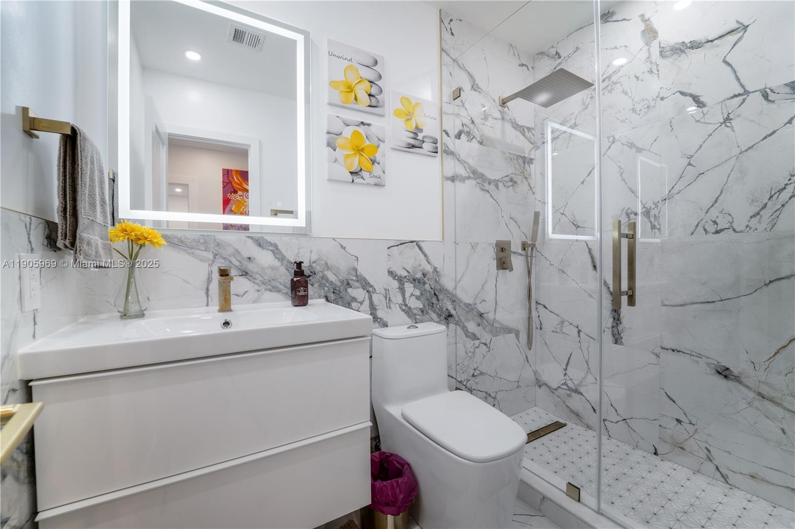 Miami, Florida, 33196, United States, 3 Bedrooms Bedrooms, ,2 BathroomsBathrooms,Residential,For Sale,1979827