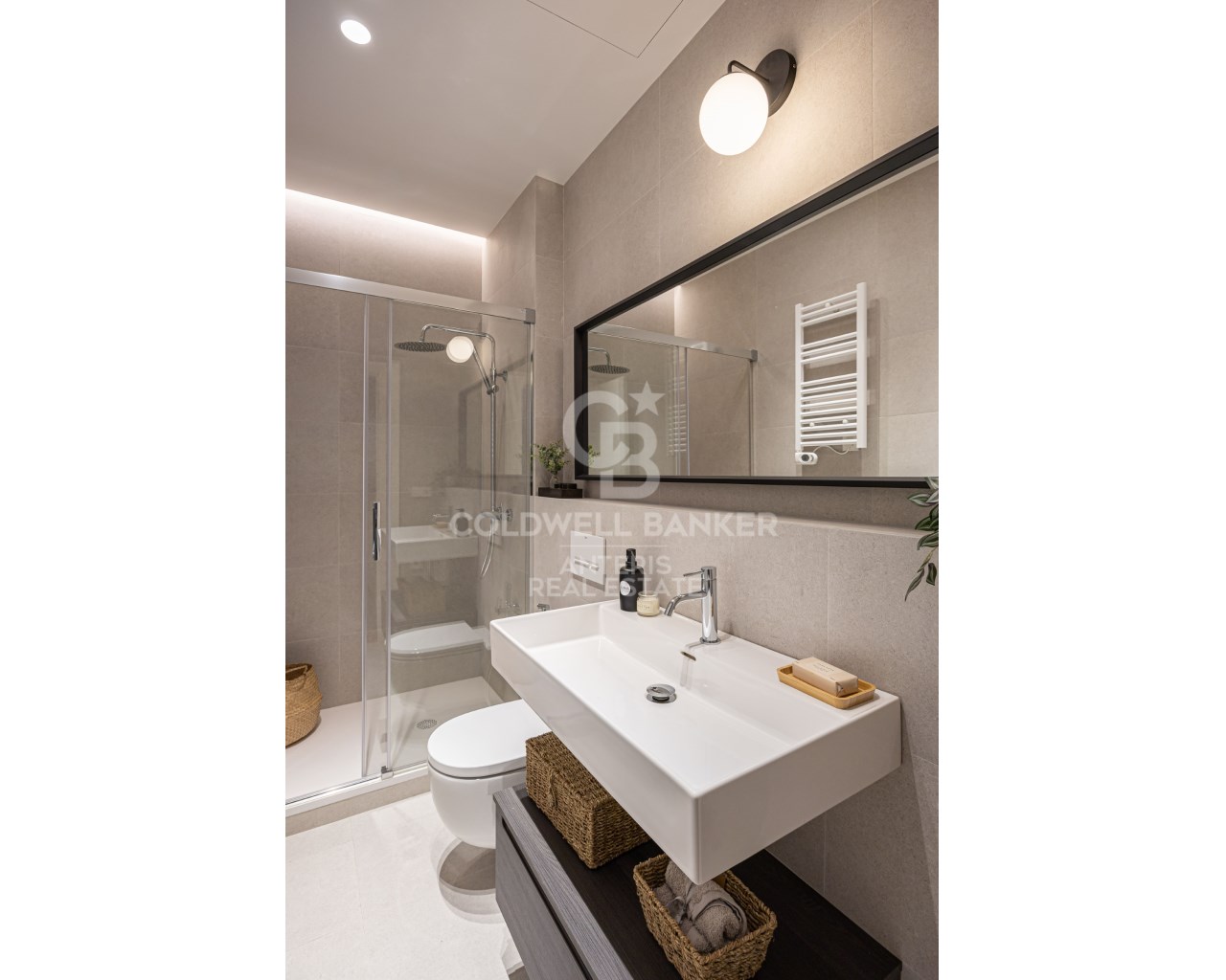 Barcelona, Barcelona, Eixample Barcelona, Barcelon, Barcelona, Catalonia, ES, 3 Bedrooms Bedrooms, ,2 BathroomsBathrooms,Residential,For Sale,Barcelona, Barcelona, Eixample Barcelona, Barcelon,1619264