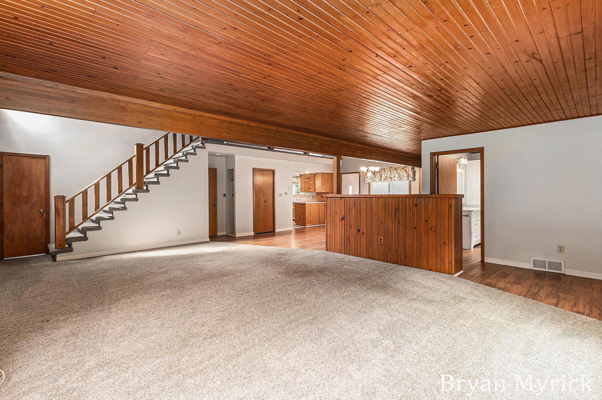 Holland, Michigan, 49423, United States, 3 Bedrooms Bedrooms, ,3 BathroomsBathrooms,Residential,For Sale,1892685