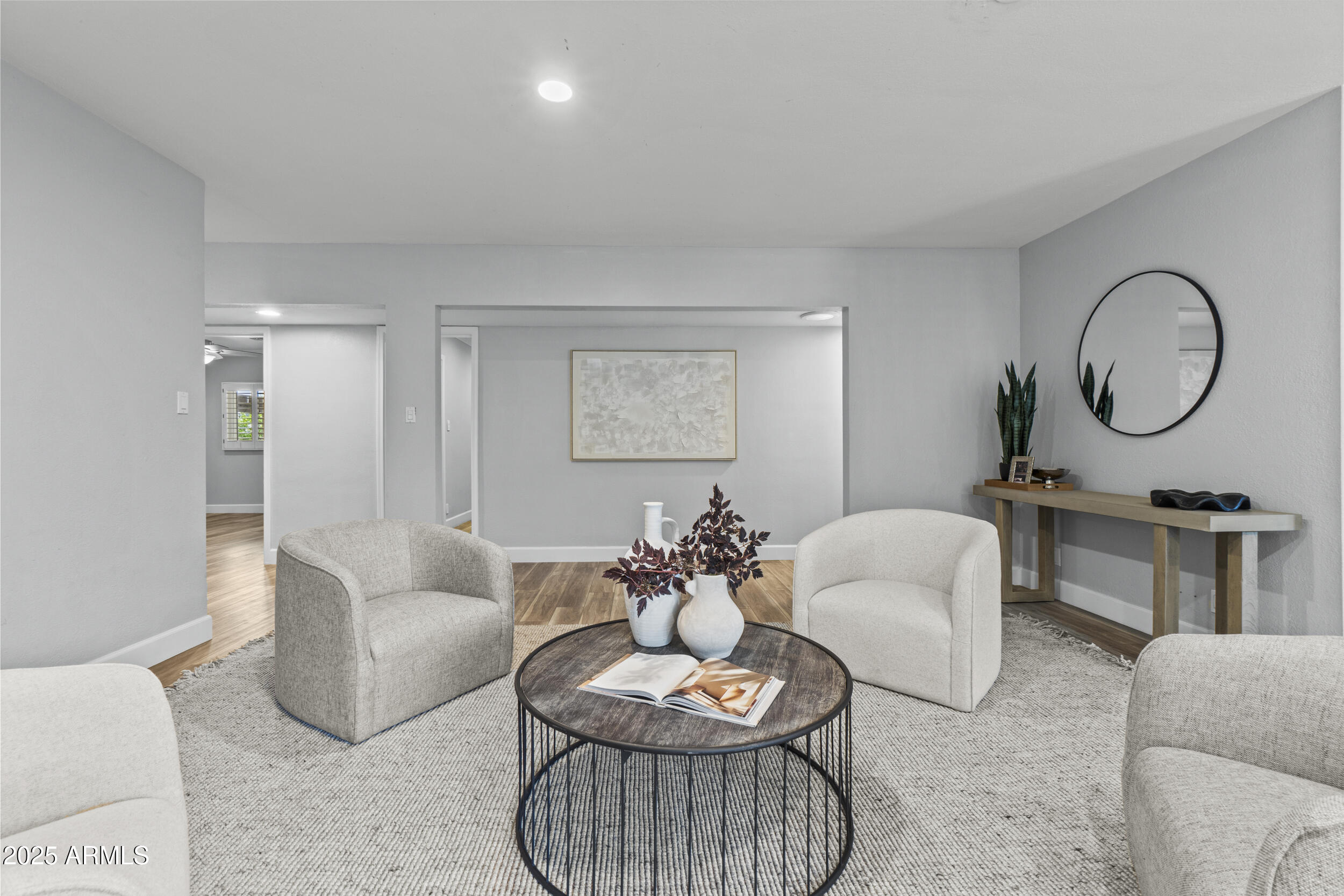 Phoenix, Arizona, 85018, United States, 6 Bedrooms Bedrooms, ,4 BathroomsBathrooms,Residential,For Sale,2002076