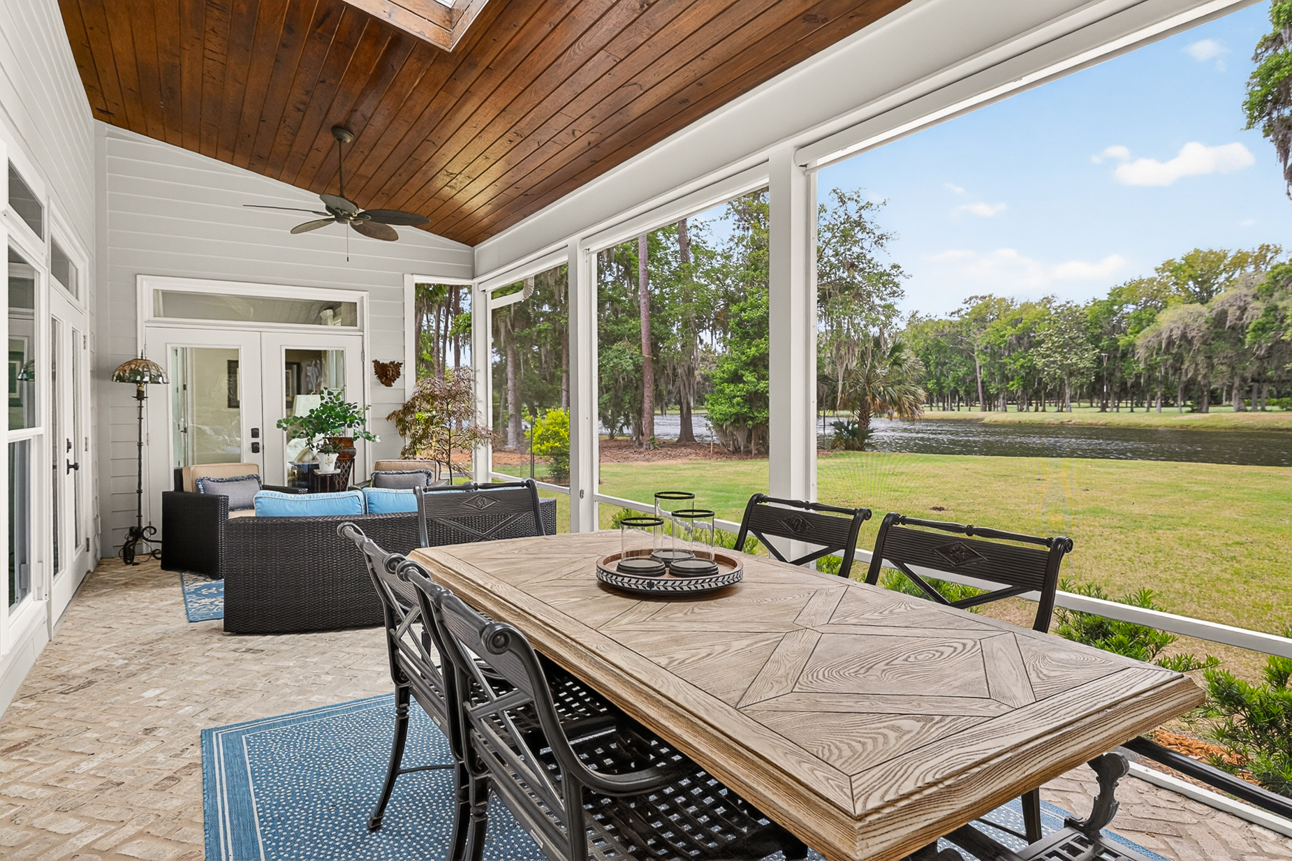 165 Butler Lake Drive - 物件實景