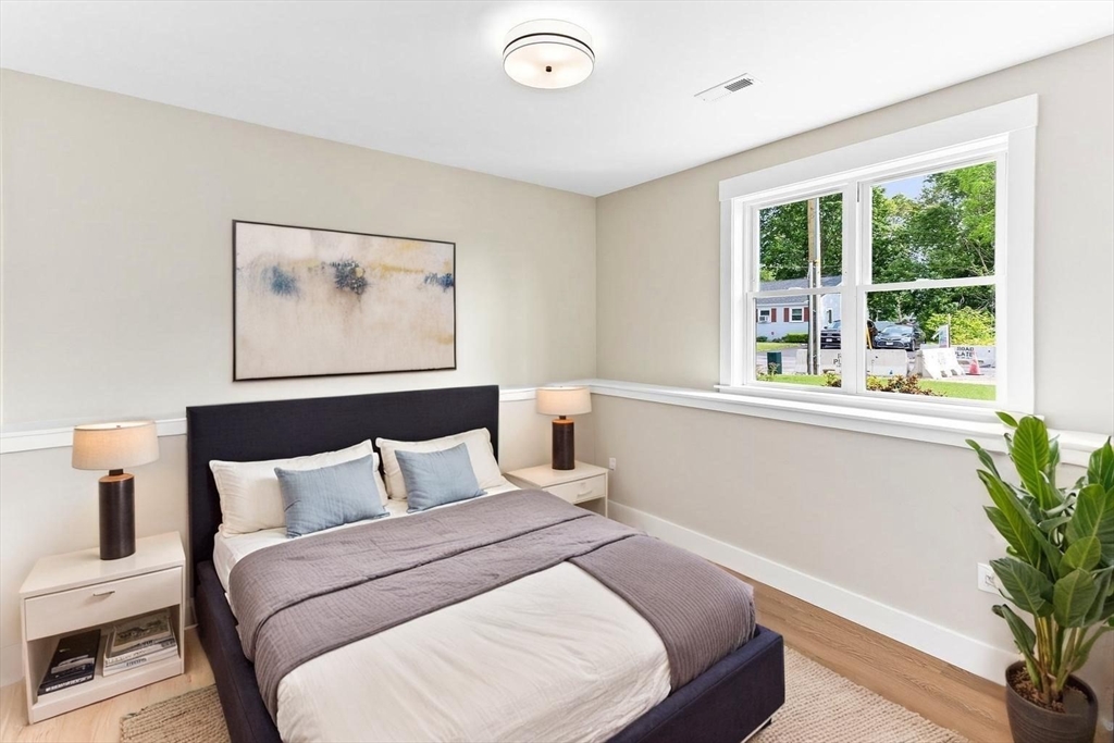 Brockton, Massachusetts, 02302, United States, 4 Bedrooms Bedrooms, ,3 BathroomsBathrooms,Residential,For Sale,1937310