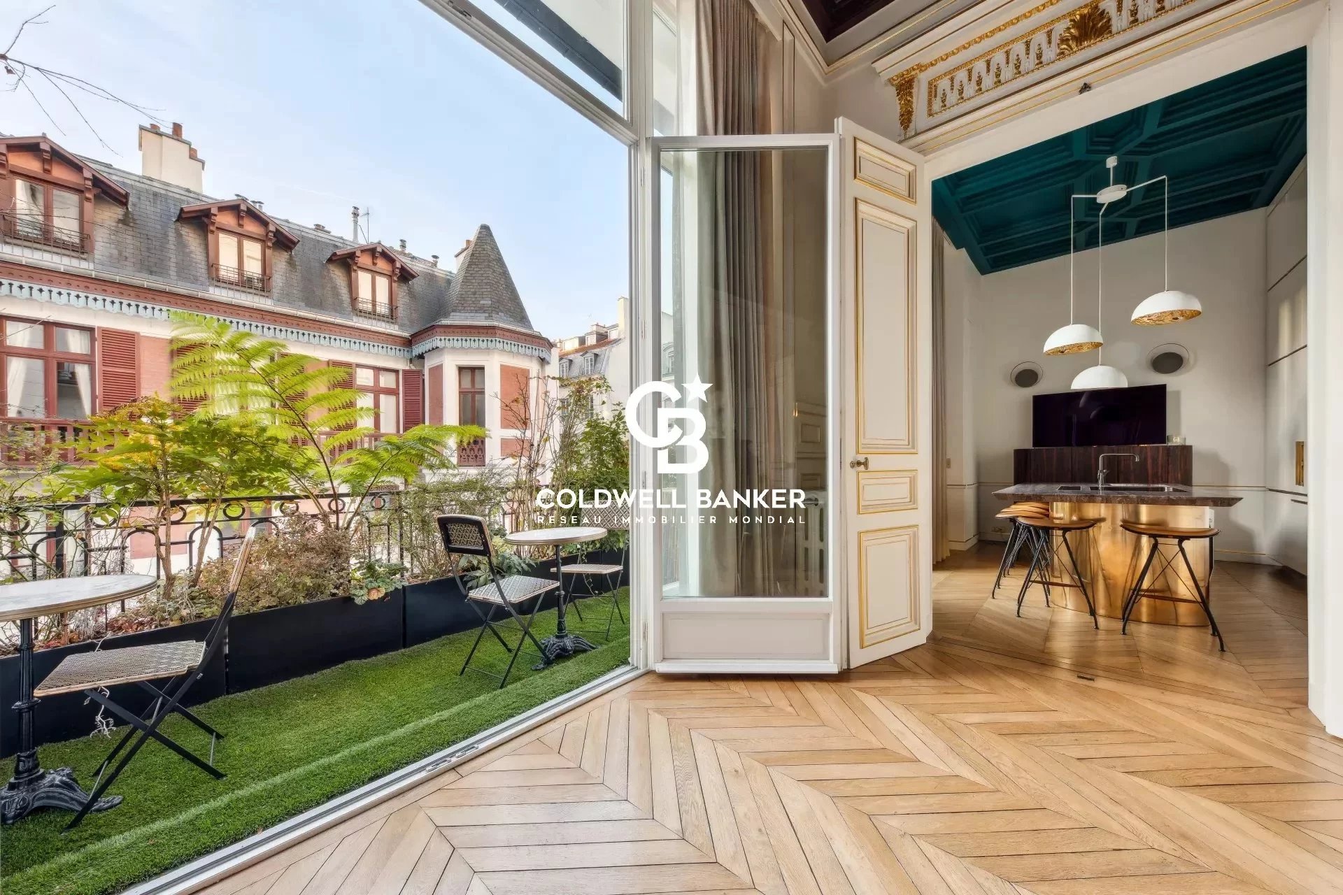 Paris 7th, Île-de-France, 75007, FR, 2 Bedrooms Bedrooms, ,1 BathroomBathrooms,Residential,For Sale,1451136