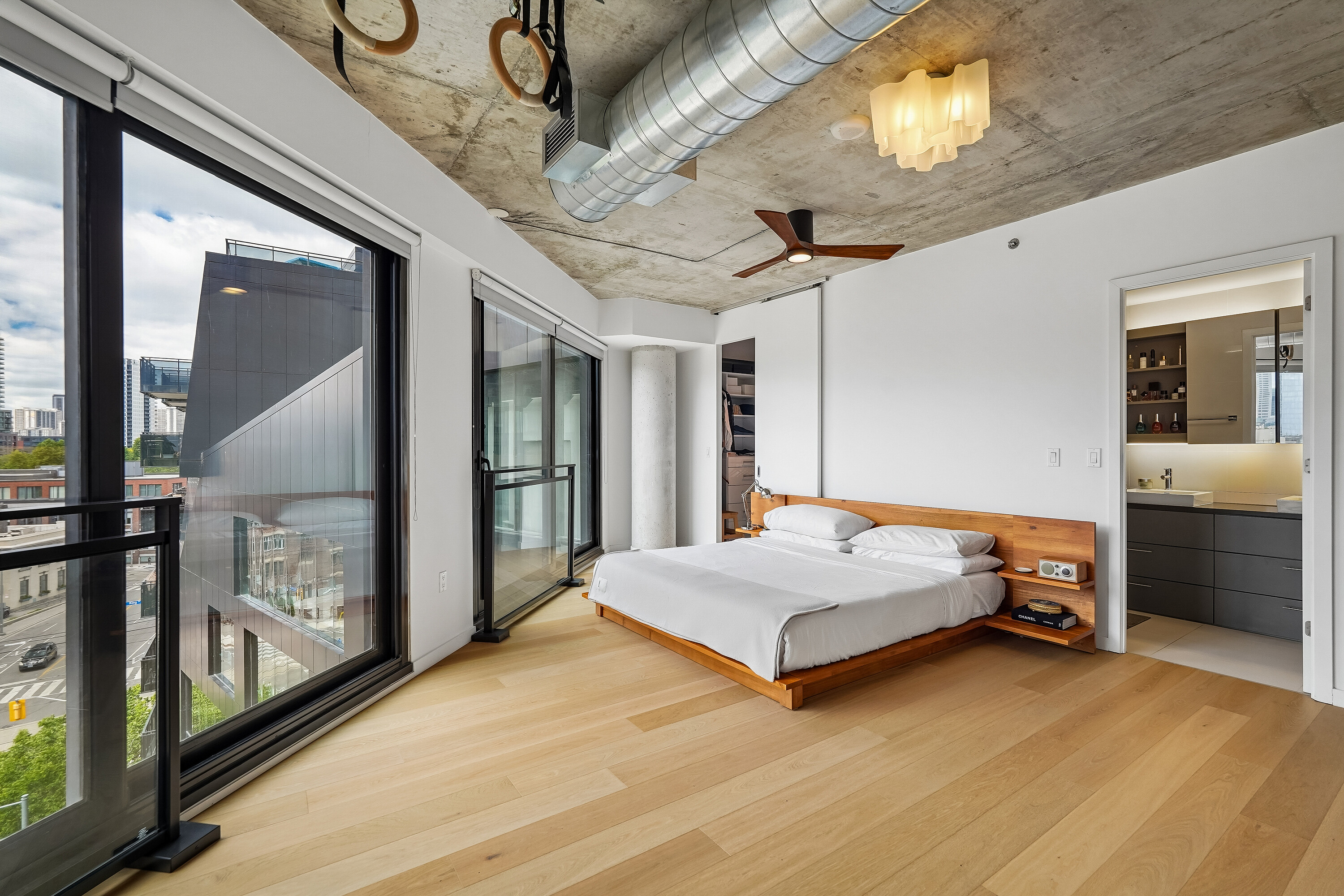  River City Lofts - 物件實景