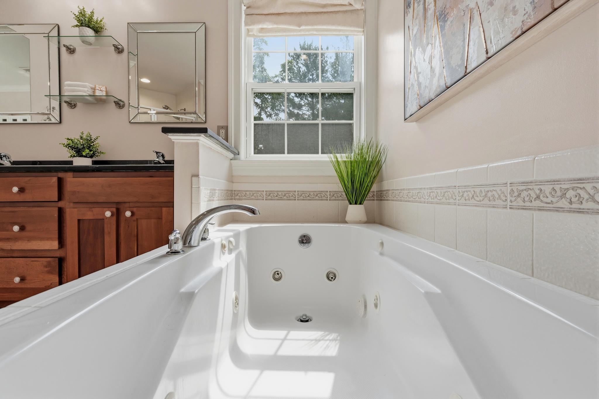  6453 Fourth Street, Alexandria, VA, 22312 - 物件實景