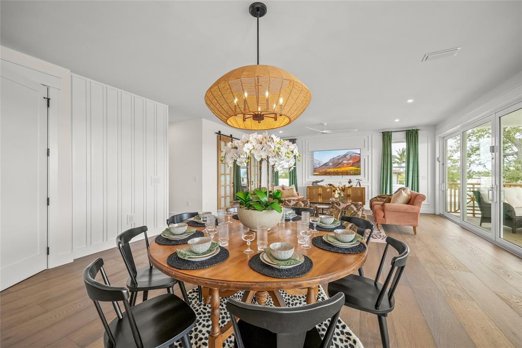 Holmes Beach, Florida, 34217, United States, 4 Bedrooms Bedrooms, ,6 BathroomsBathrooms,Residential,For Sale,1989554