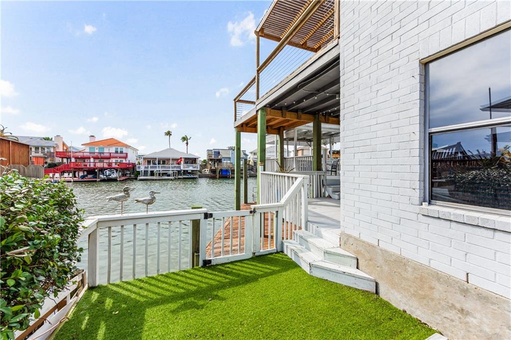 Corpus Christi, Texas, 78418, United States, 4 Bedrooms Bedrooms, ,3 BathroomsBathrooms,Residential,For Sale,1857937